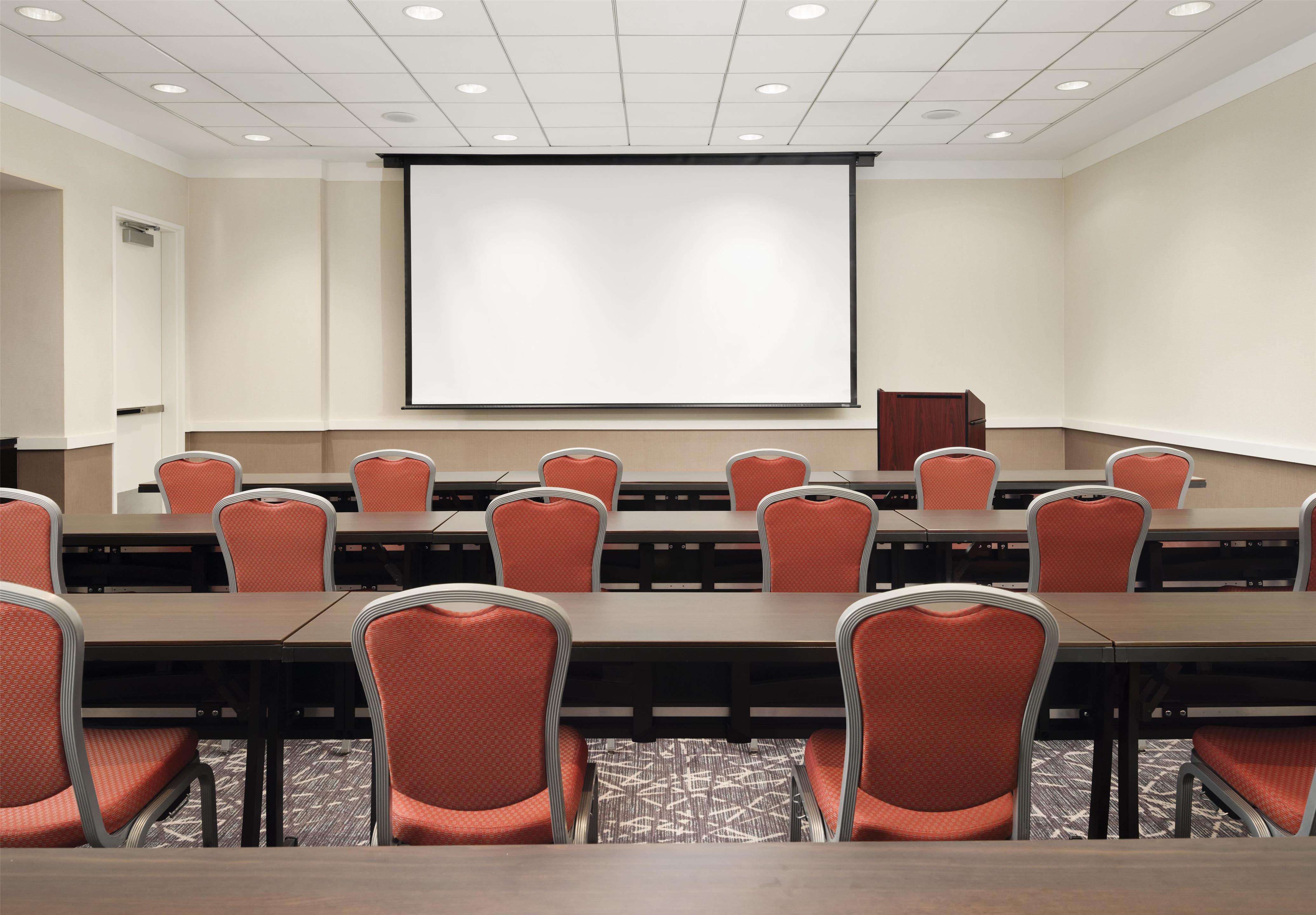 Meeting Room | Embassy Suites by Hilton Chicago Downtown Magnificent Mile