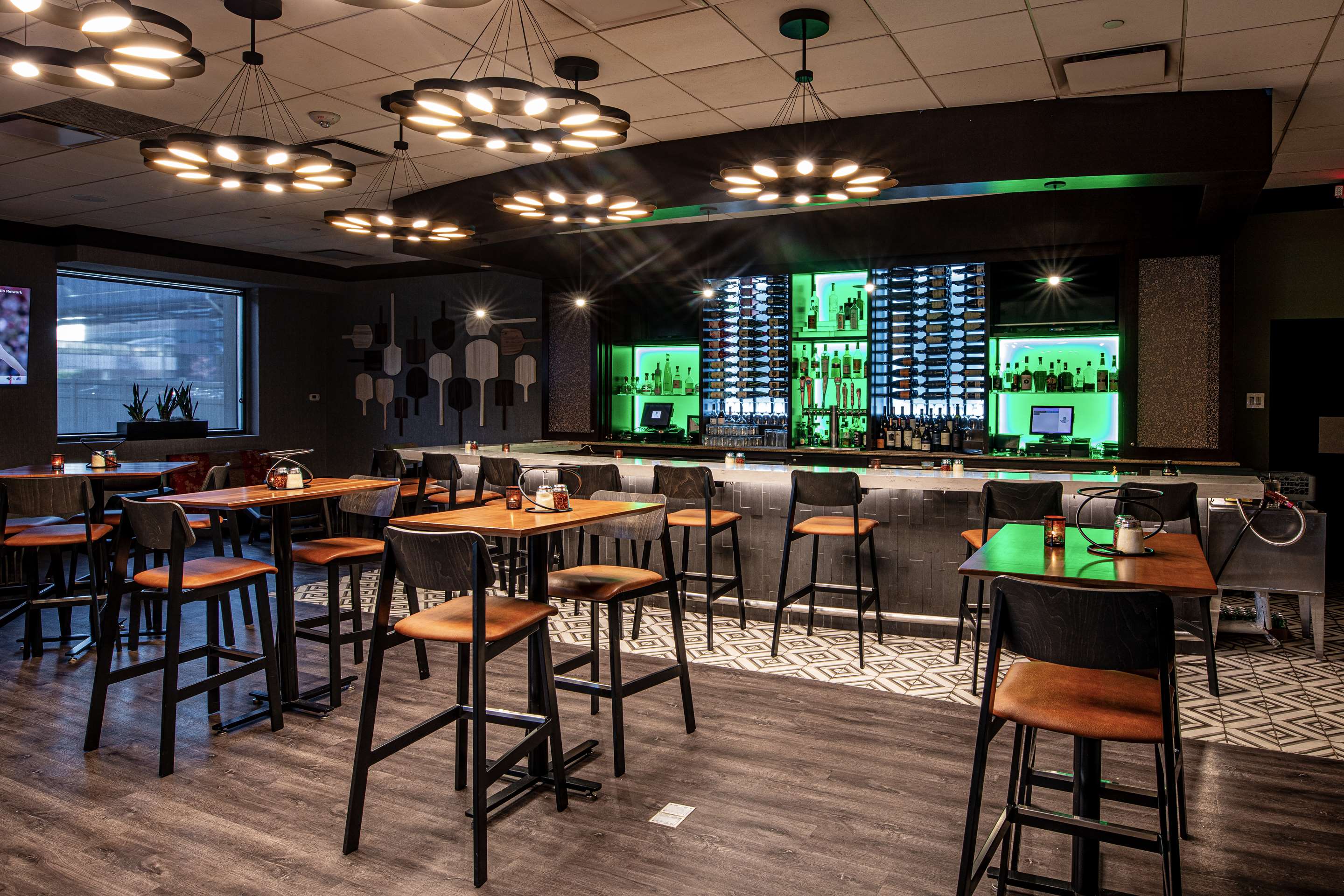 BarLounge | Embassy Suites by Hilton Chicago O'Hare Rosemont