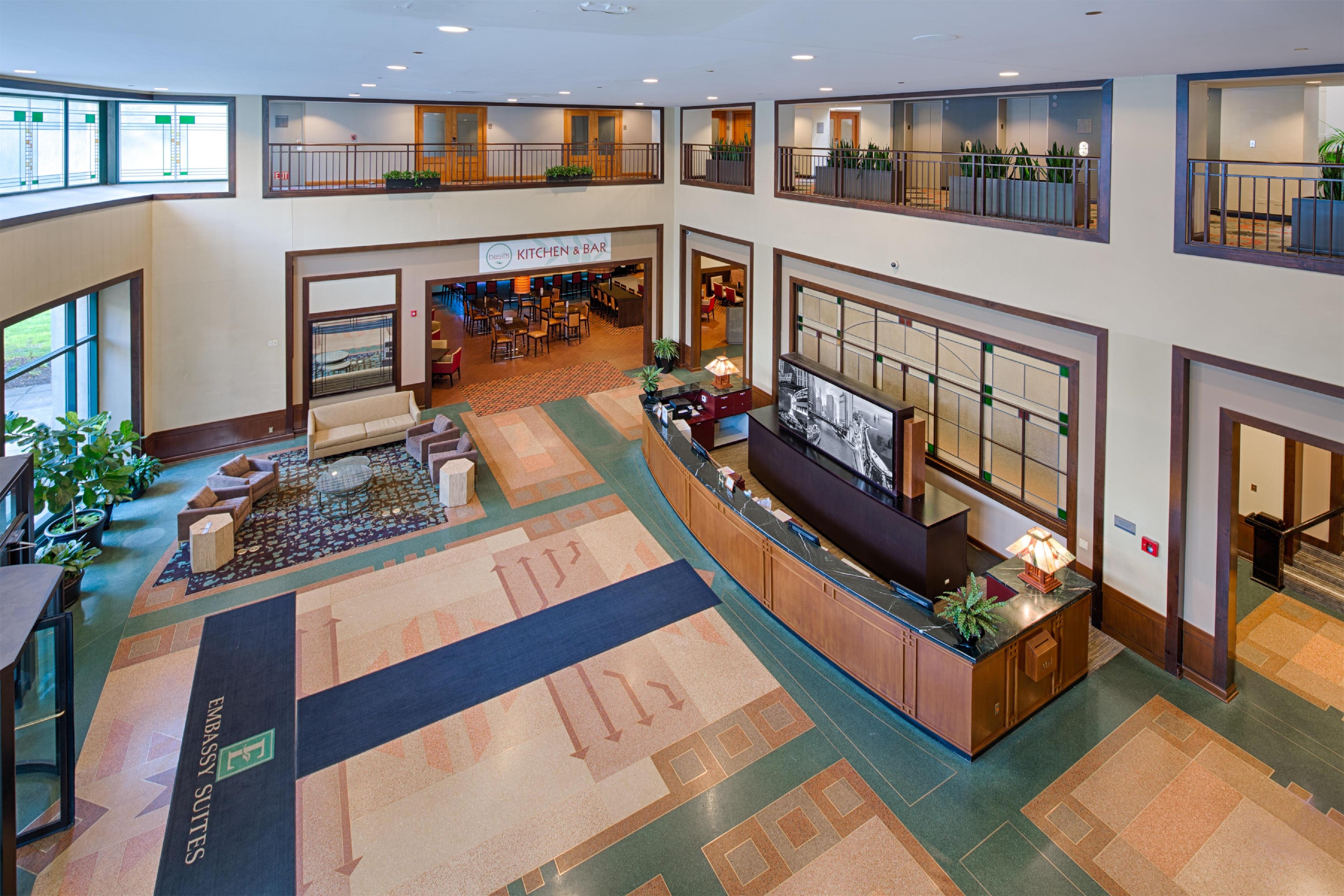 Reception | Embassy Suites by Hilton Chicago O'Hare Rosemont
