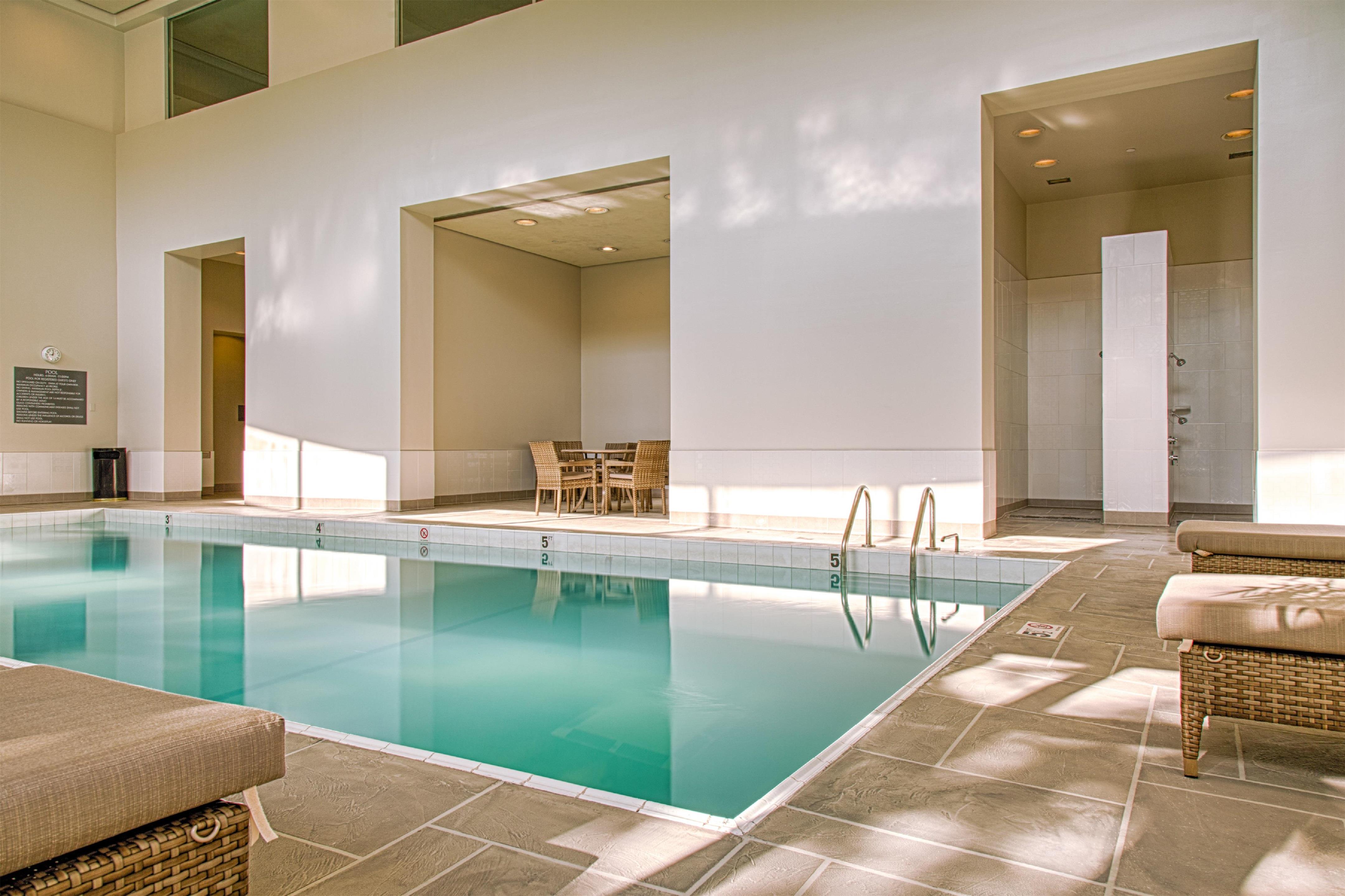 Pool | Embassy Suites by Hilton Chicago O'Hare Rosemont