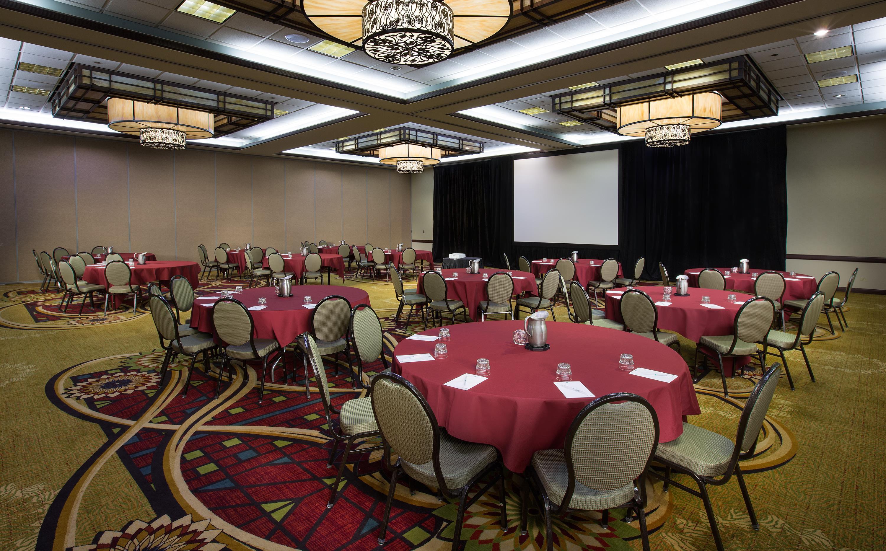 Meeting Room | Embassy Suites by Hilton Chicago O'Hare Rosemont