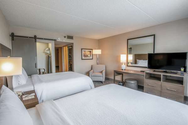  - Embassy Suites Schaumburg