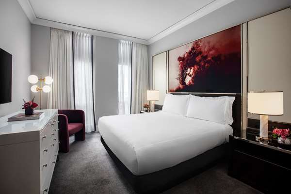  - Waldorf Astoria Hotel Chicago