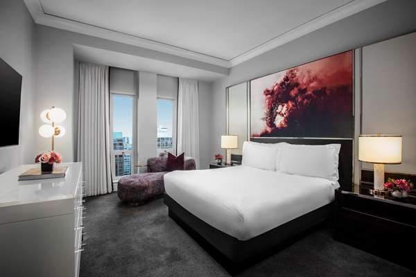  - Waldorf Astoria Hotel Chicago
