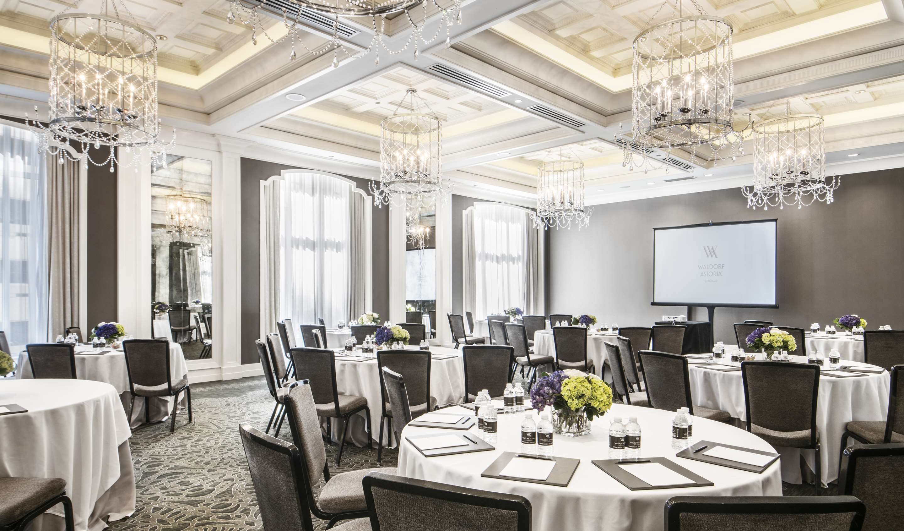 Meeting Room | Waldorf Astoria Chicago