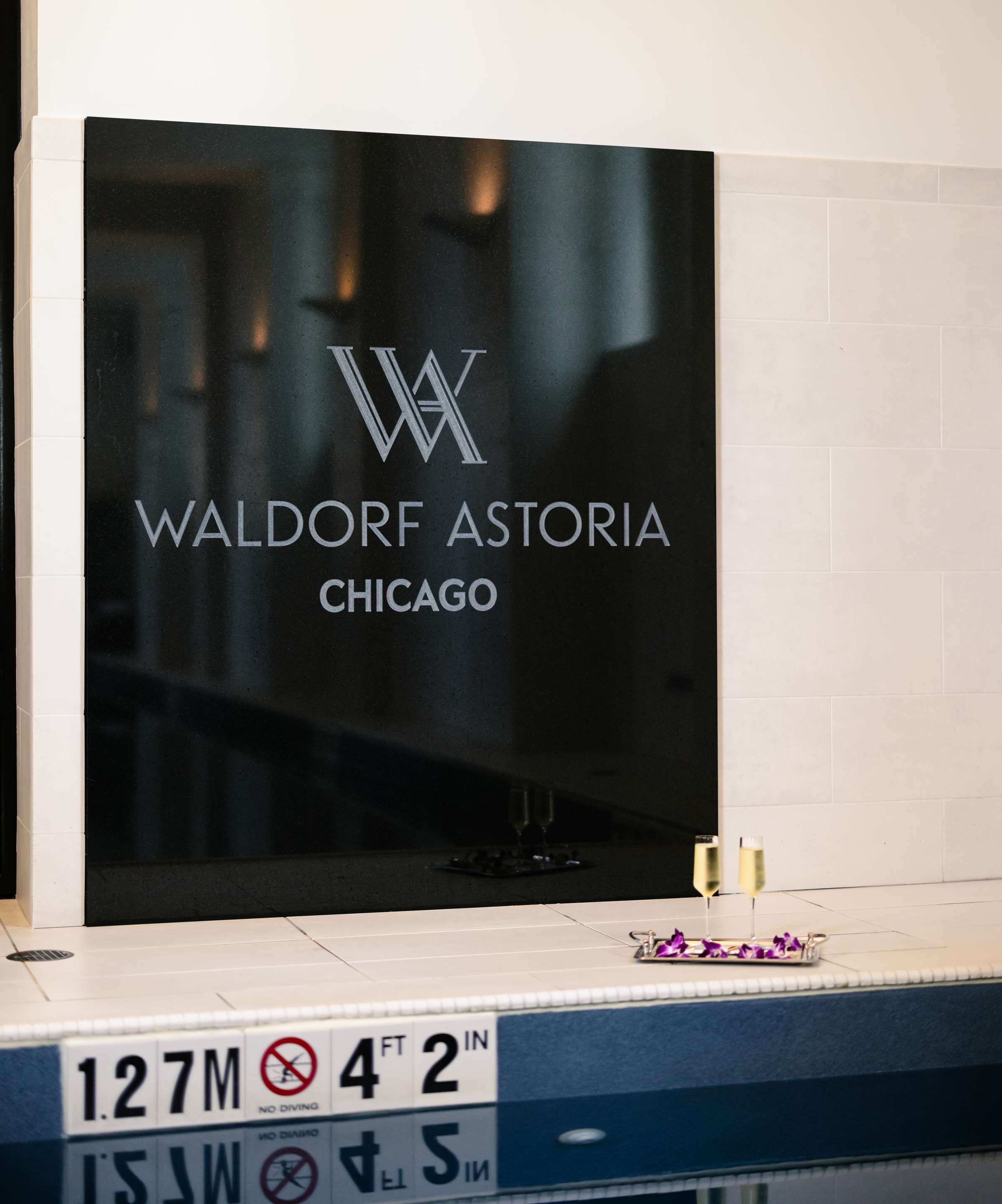 Pool | Waldorf Astoria Chicago