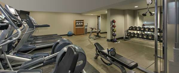 Fitness/ Exercise Room - DoubleTree by Hilton Hotel Wood Dale