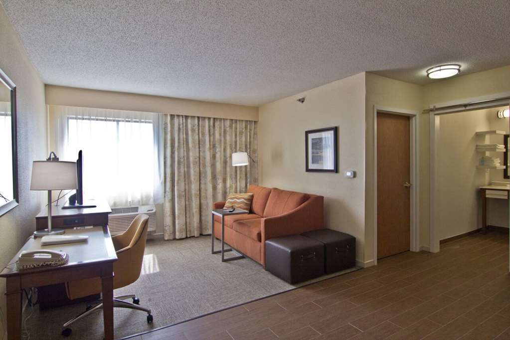 Hampton Inn & Suites by Hilton Chillicothe Room Type - 1K ACC TUB SUITE-NO KIT NS