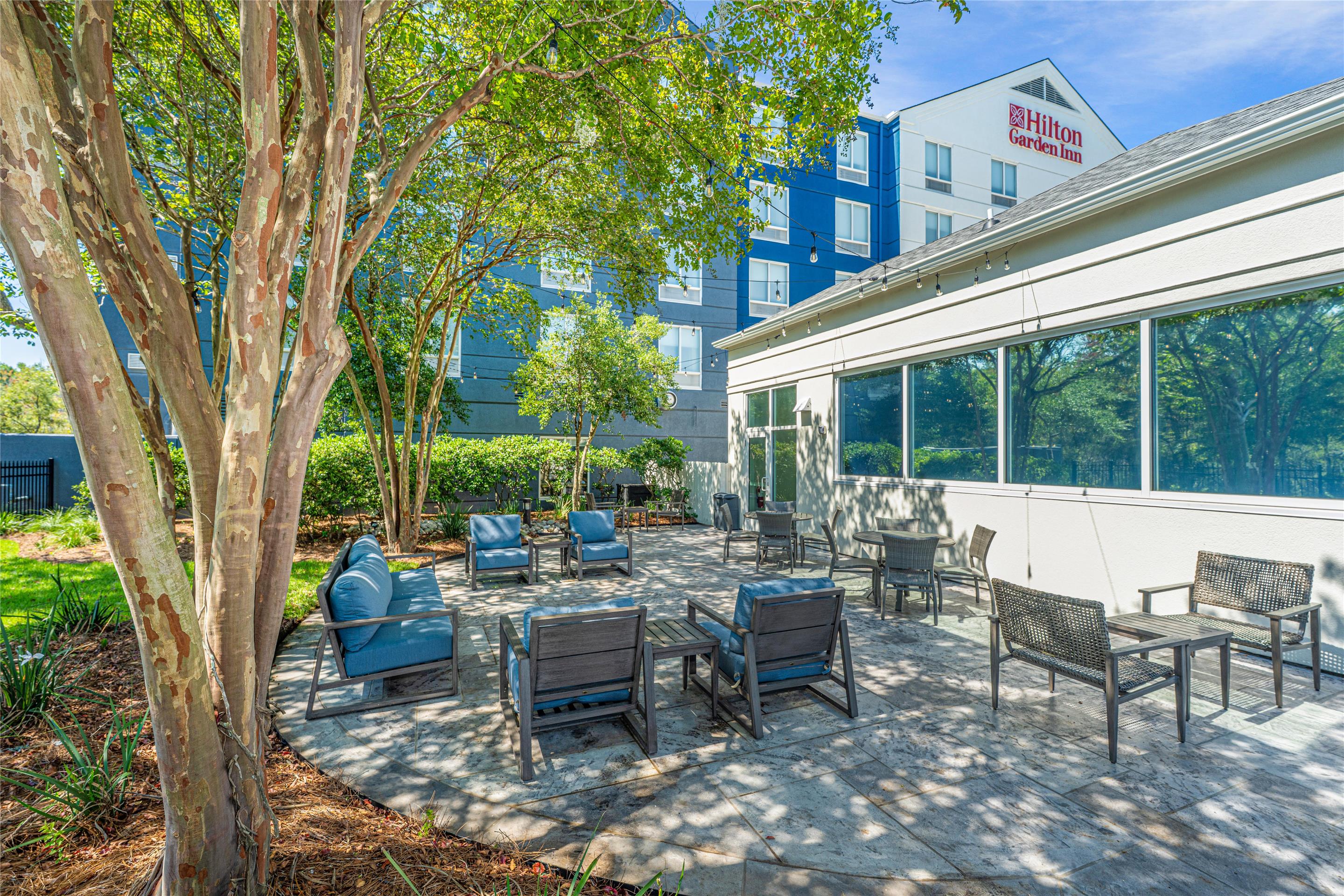 Restaurant | Hilton Garden Inn Charleston Airport