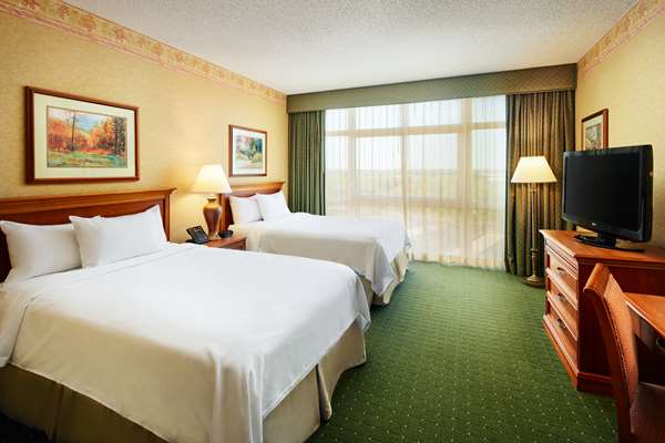  - Embassy Suites Charleston Convention Center - I-526, Exit 16