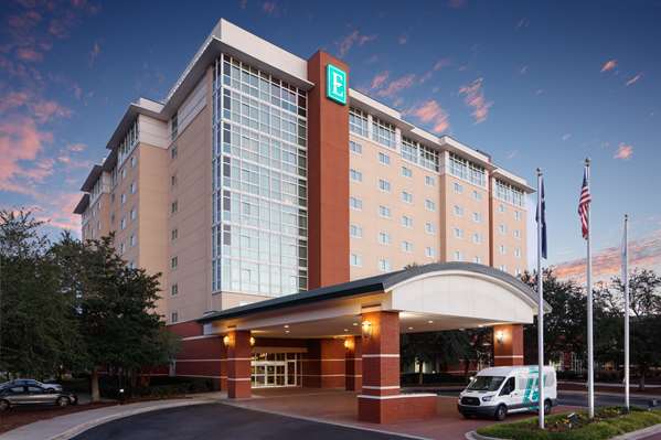 Exterior view - Embassy Suites Charleston Convention Center - I-526, Exit 16