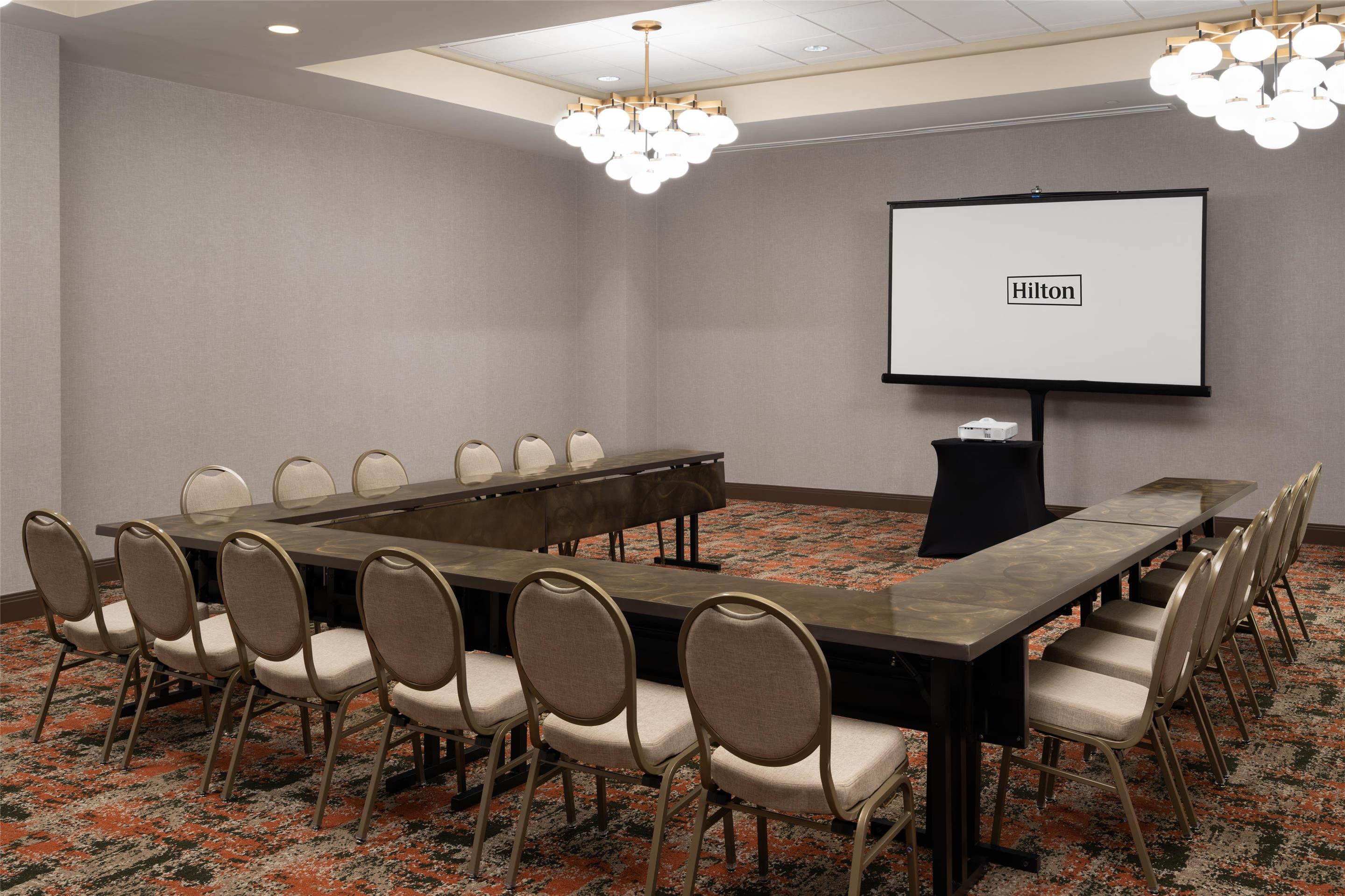 Meeting Room | Embassy Suites by Hilton Charleston Airport Convention Ctr