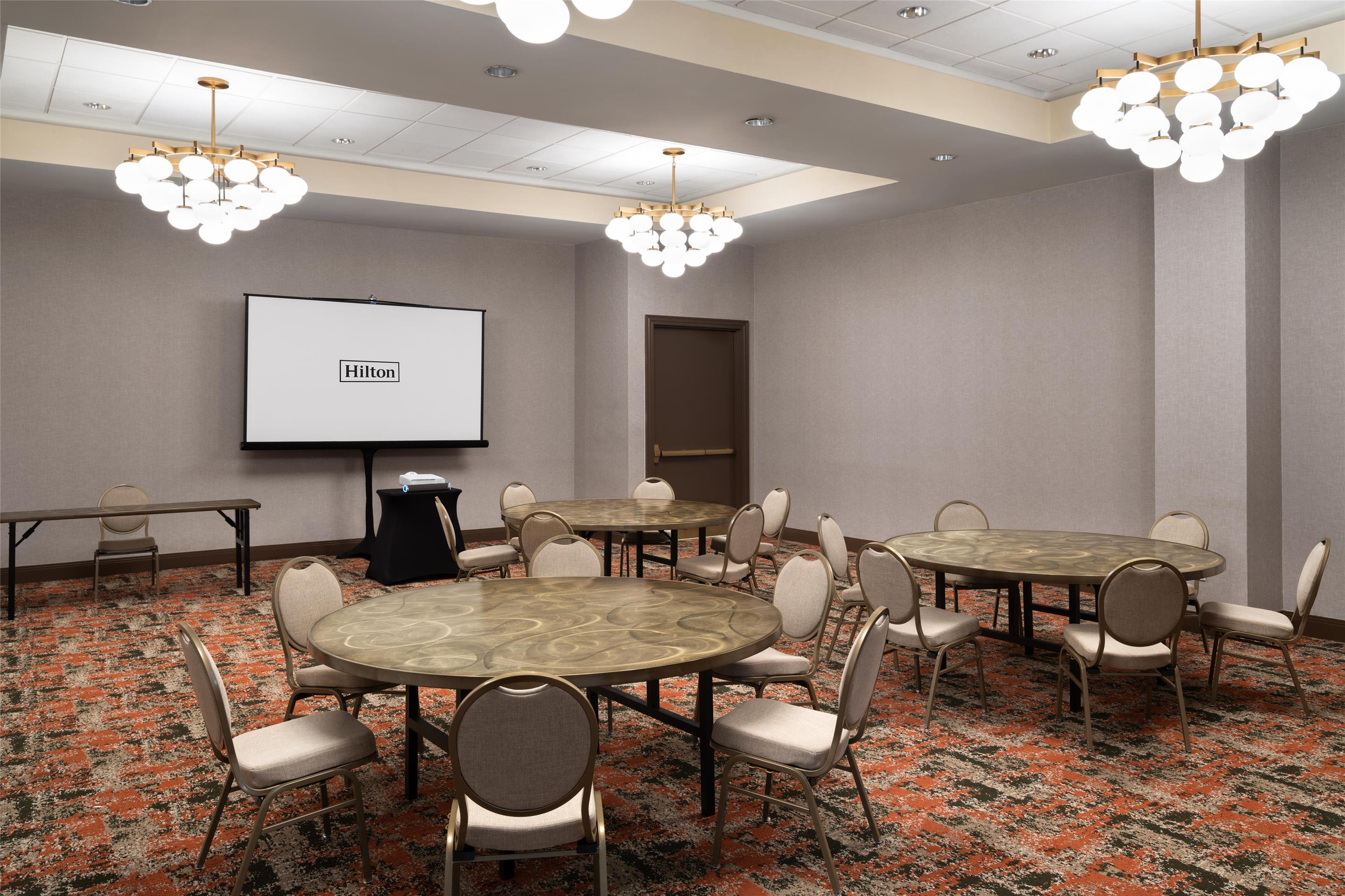 Meeting Room | Embassy Suites by Hilton Charleston Airport Convention Ctr