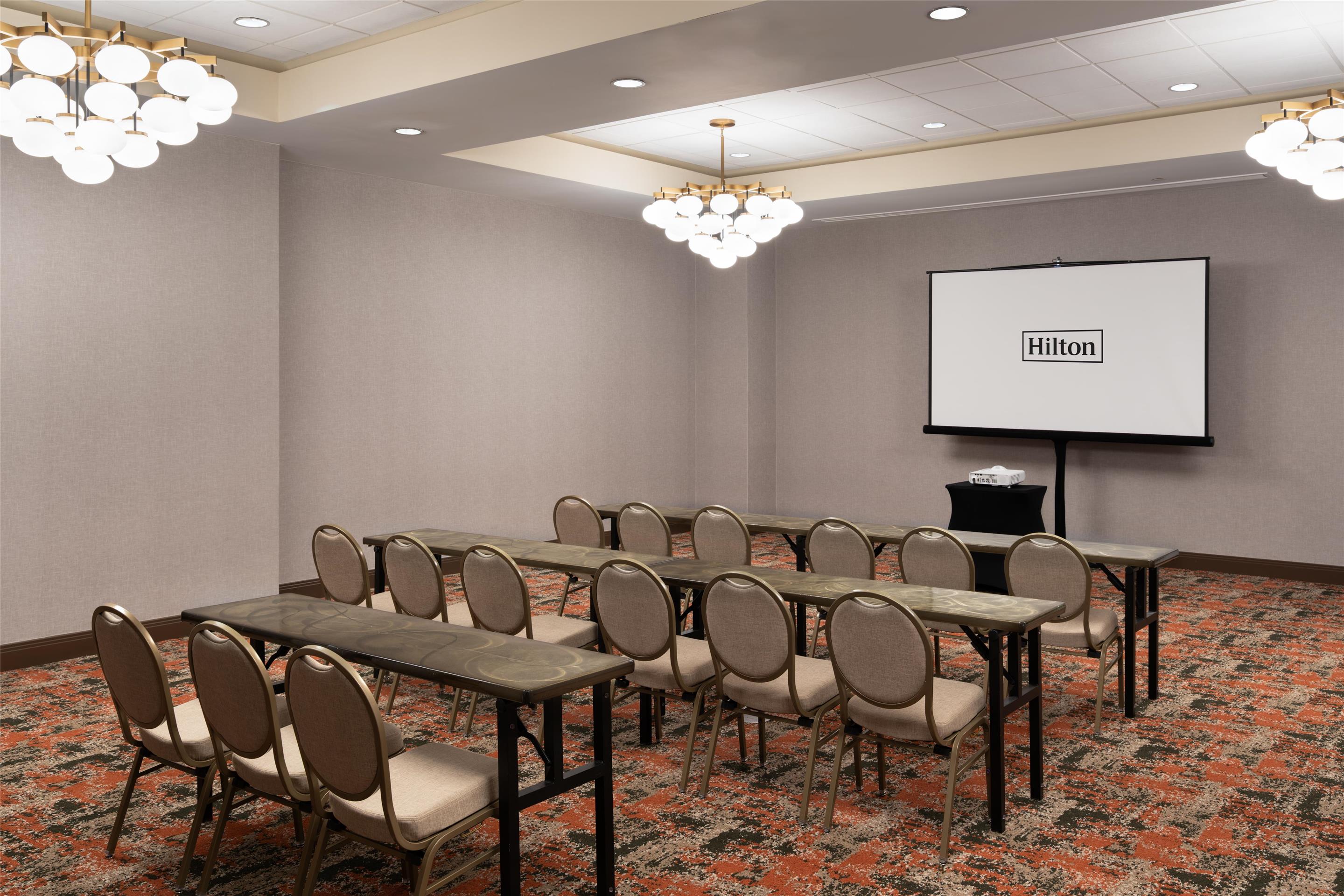 Meeting Room | Embassy Suites by Hilton Charleston Airport Convention Ctr