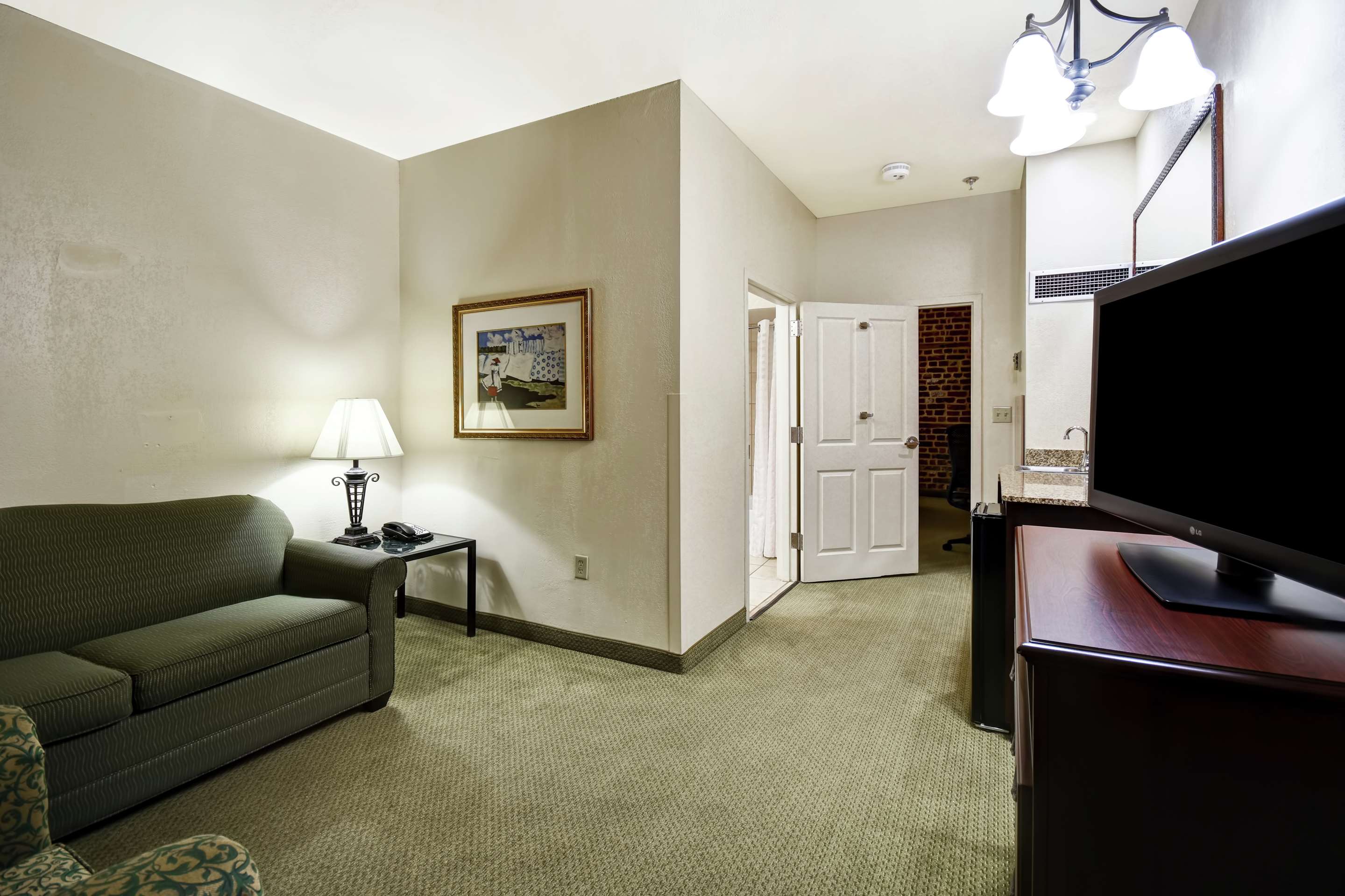 Guest room