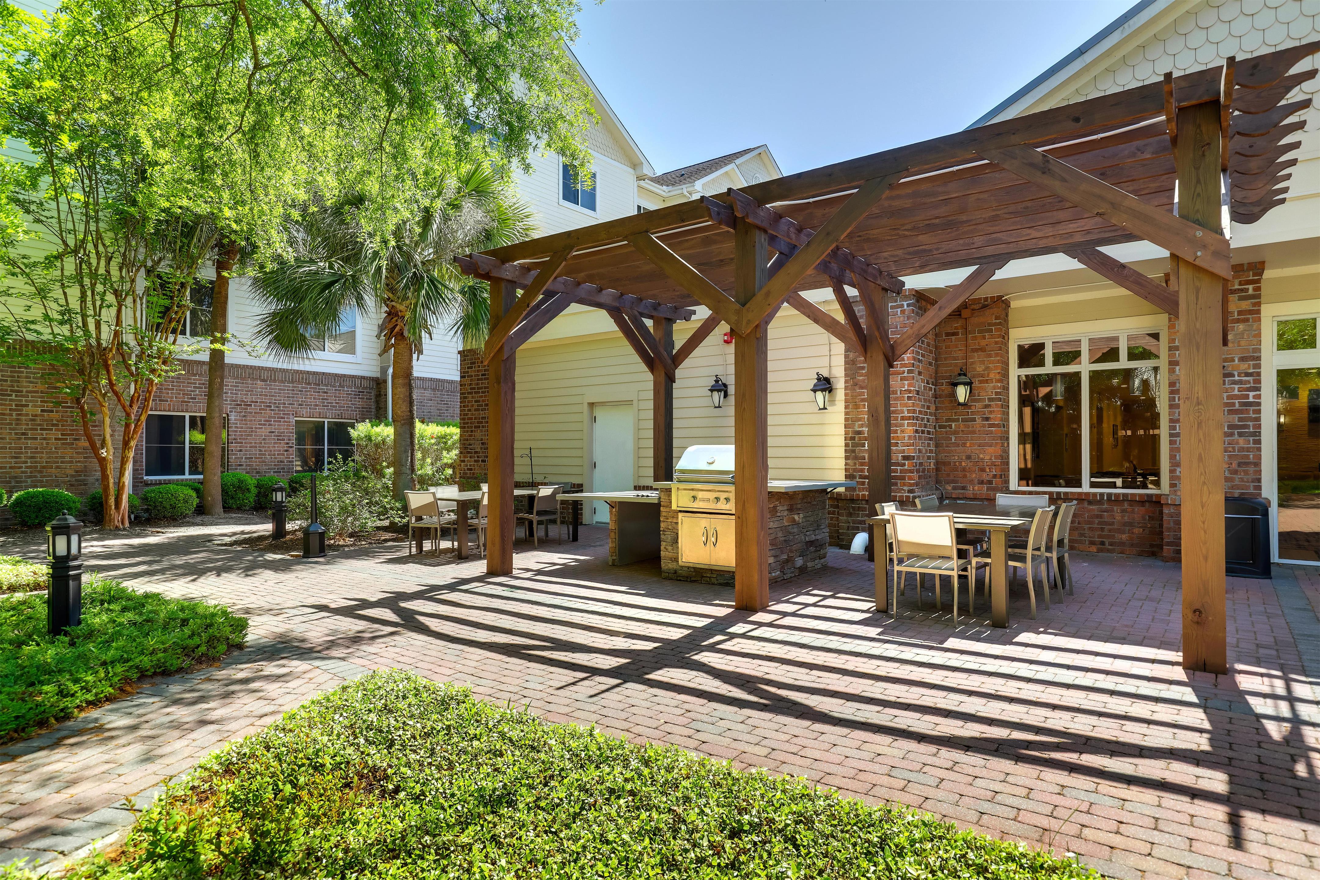 Exterior | Homewood Suites by Hilton Charleston - Mt Pleasant