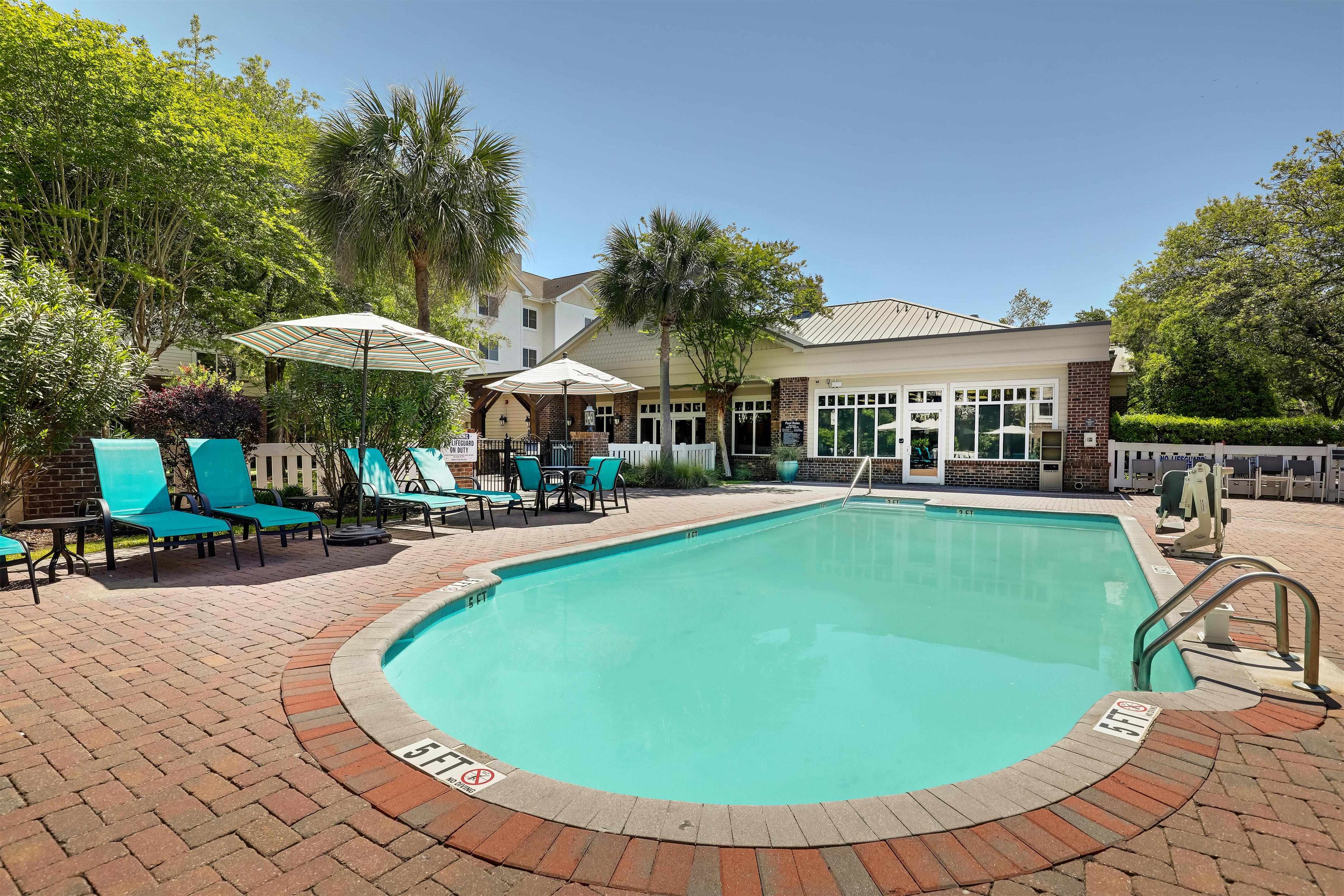 Pool | Homewood Suites by Hilton Charleston - Mt Pleasant