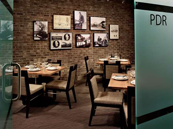 Restaurant - DoubleTree by Hilton Northwoods North Charleston - I-26, Exit 209