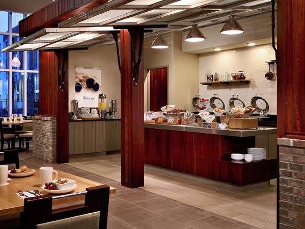 Restaurant - DoubleTree by Hilton Northwoods North Charleston - I-26, Exit 209