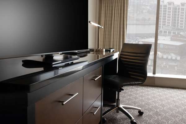  - DoubleTree by Hilton Hotel Convention Cedar Rapids