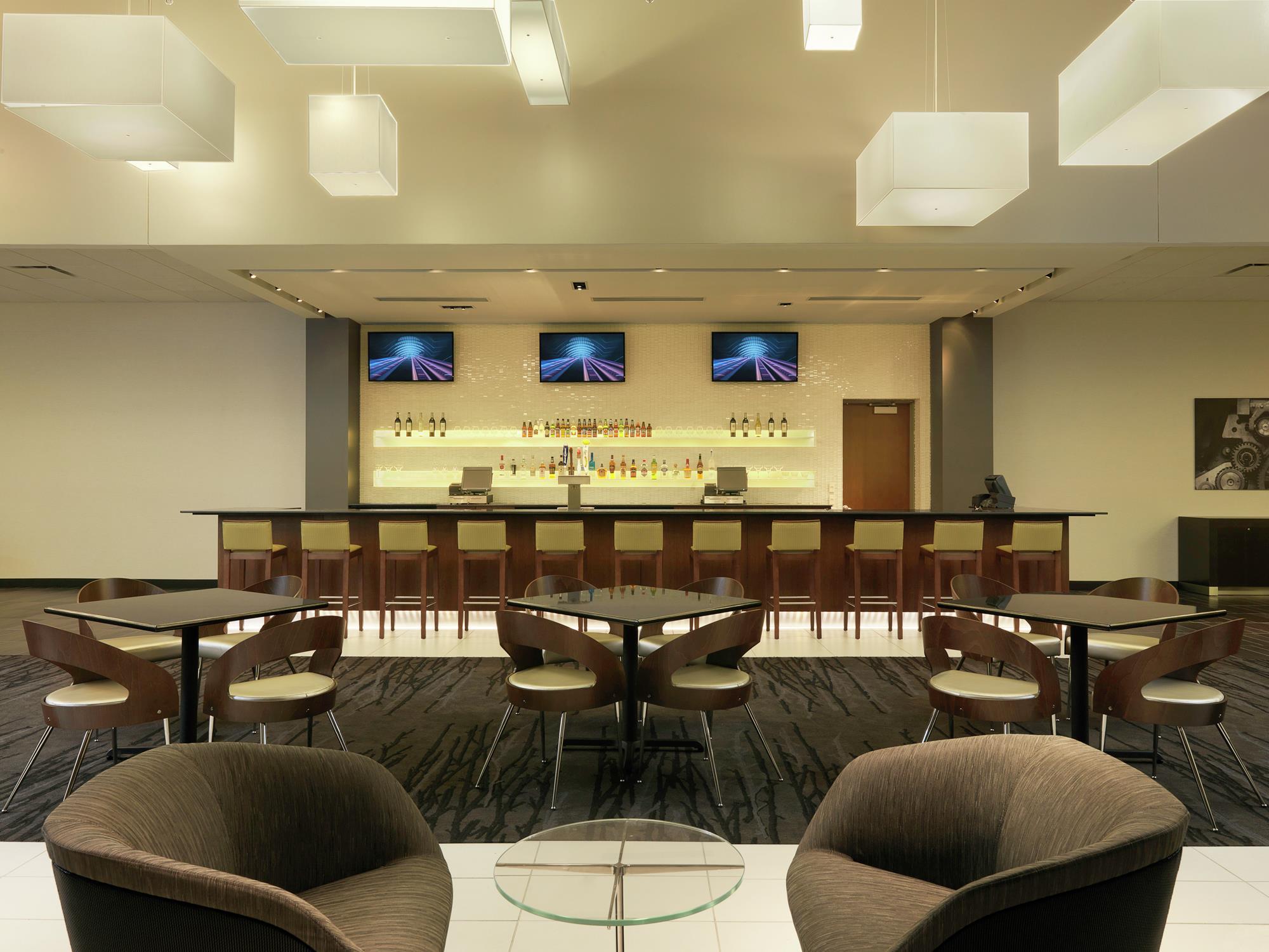 Property amenity | Doubletree by Hilton Cedar Rapids Convention Complex