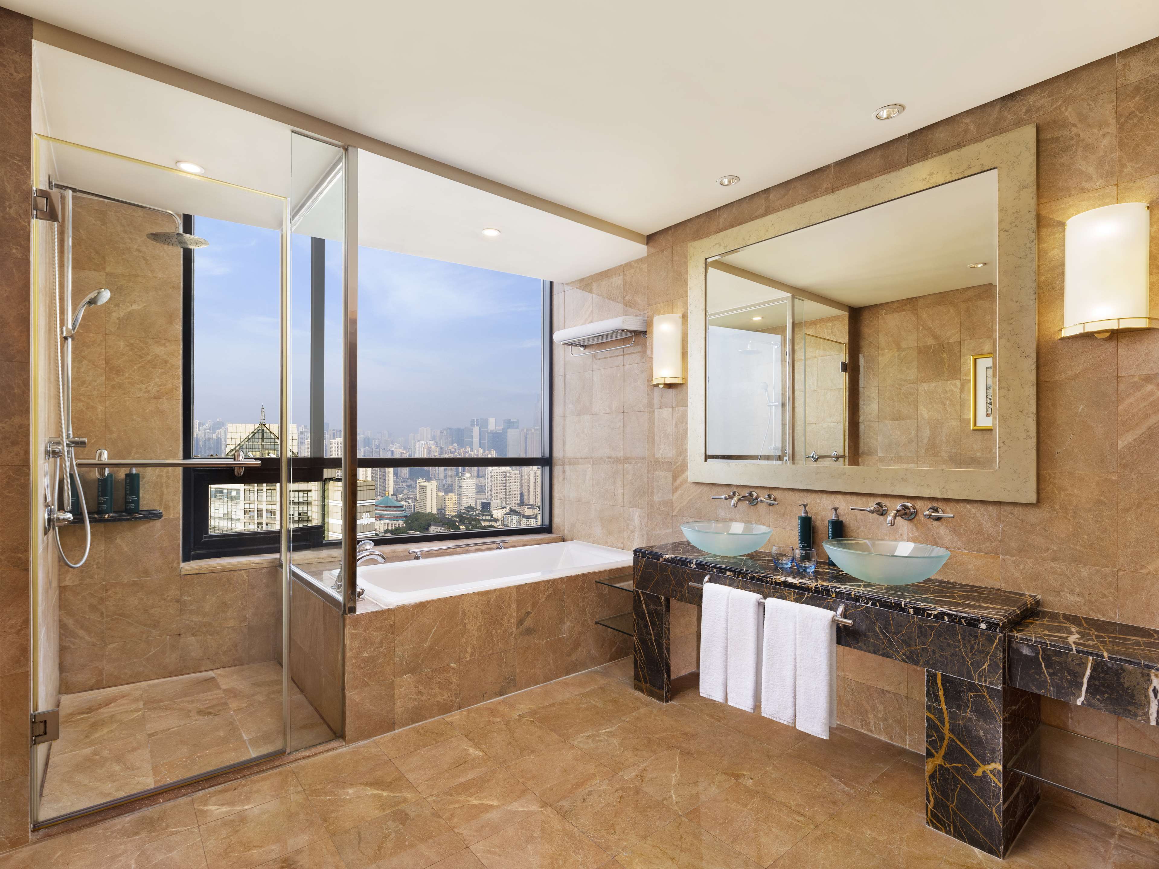 Hilton Chongqing Hotel Room Type - FAMILY CONNECTING SUITE
