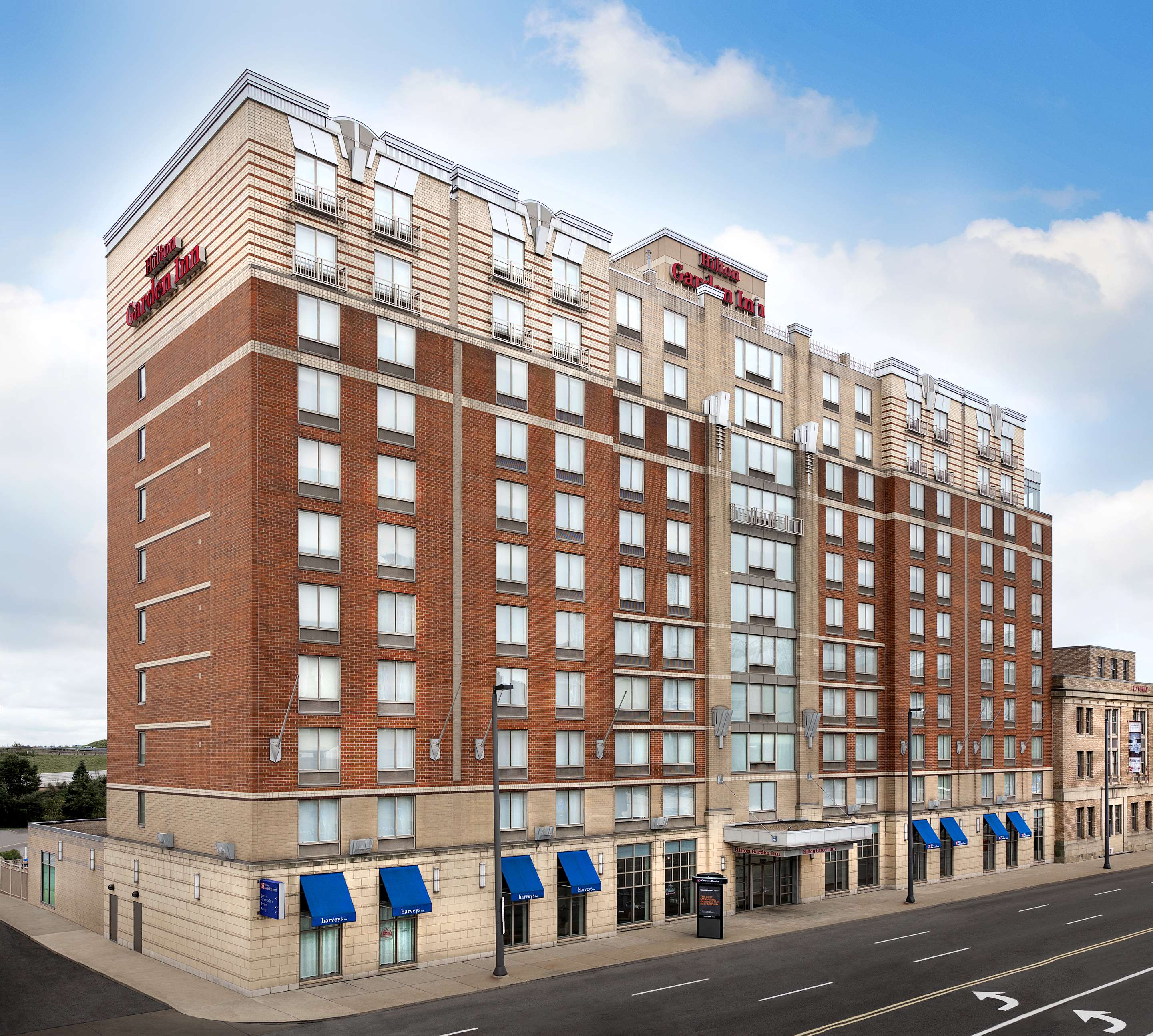 Exterior | Hilton Garden Inn Cleveland Downtown