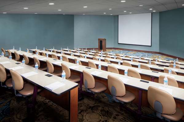  - DoubleTree by Hilton Hotel Independence