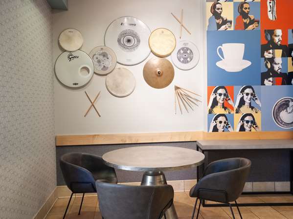 Restaurant - DoubleTree by Hilton Hotel Downtown Cleveland