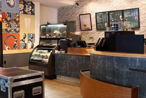 Restaurant - DoubleTree by Hilton Hotel Downtown Cleveland