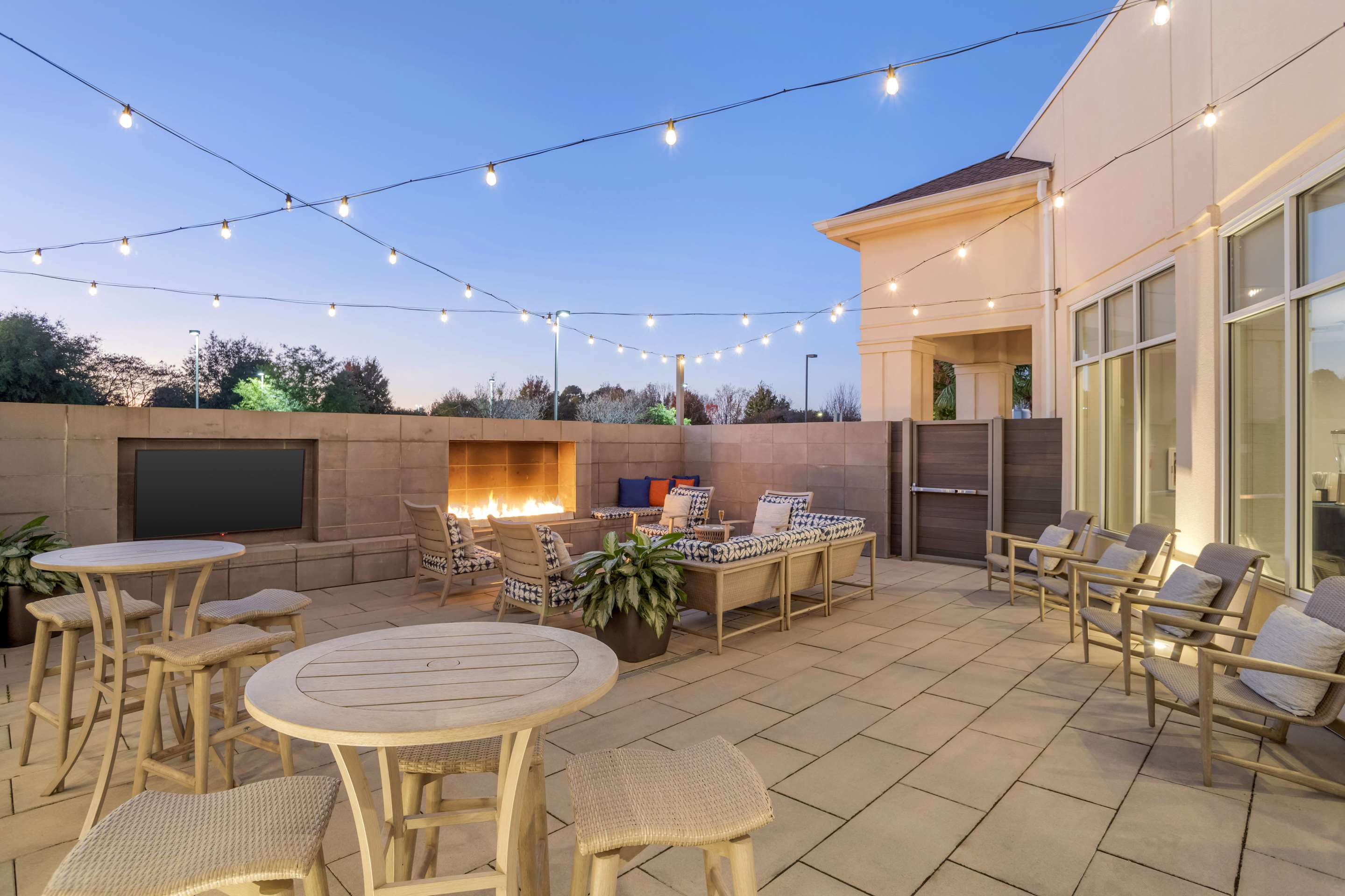Exterior | Hilton Garden Inn Charlotte/Concord