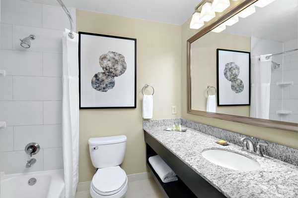  - DoubleTree Suites by Hilton Hotel Charlotte