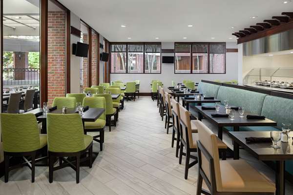 Restaurant - DoubleTree Suites by Hilton Hotel Charlotte