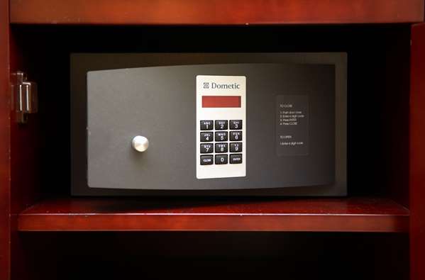  - Hilton Hotel Center City Charlotte