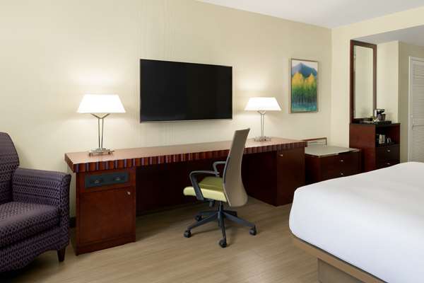  - Hilton Hotel Center City Charlotte