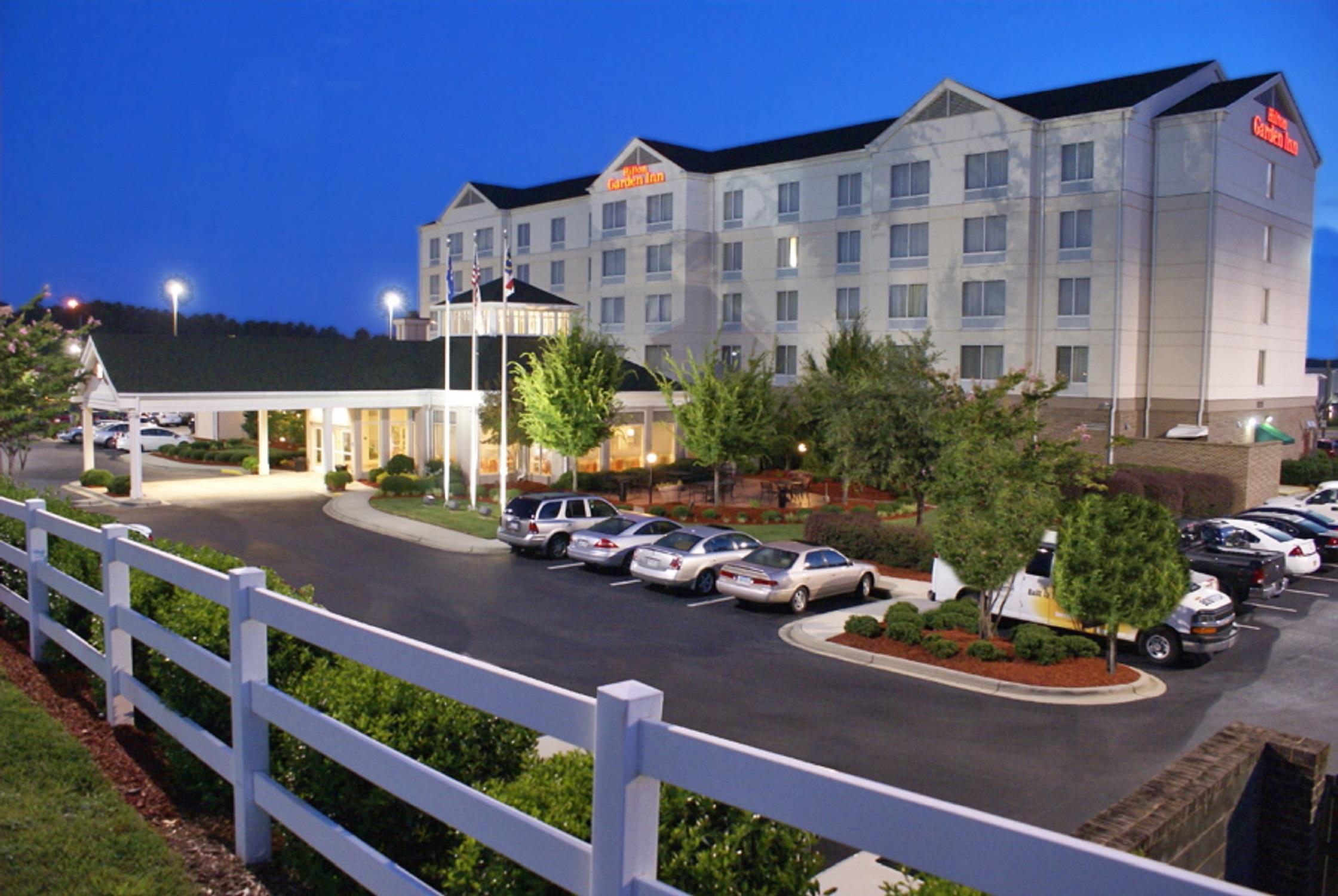 Exterior | Hilton Garden Inn Charlotte North