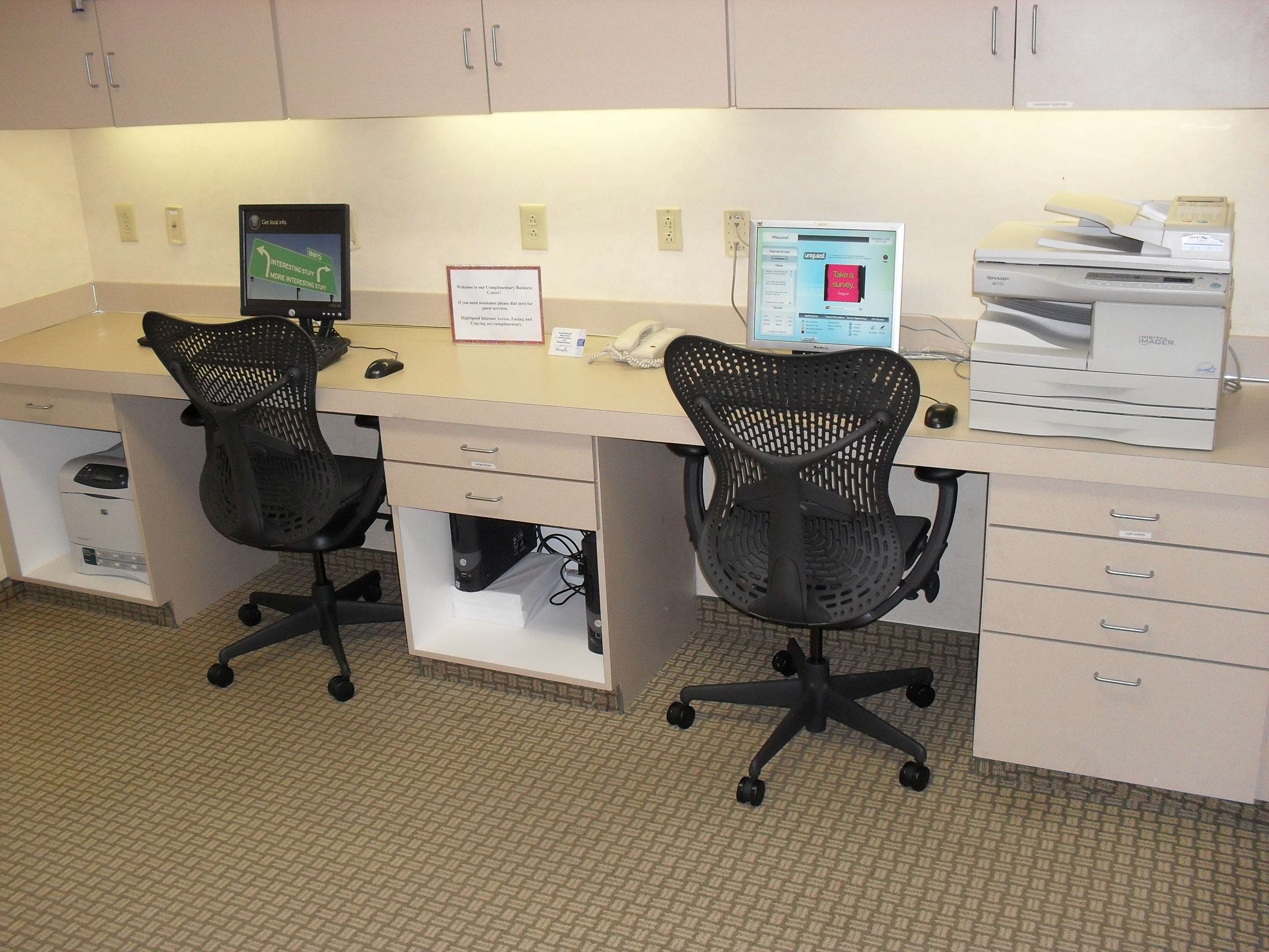 Business Center | Hilton Garden Inn Charlotte Pineville
