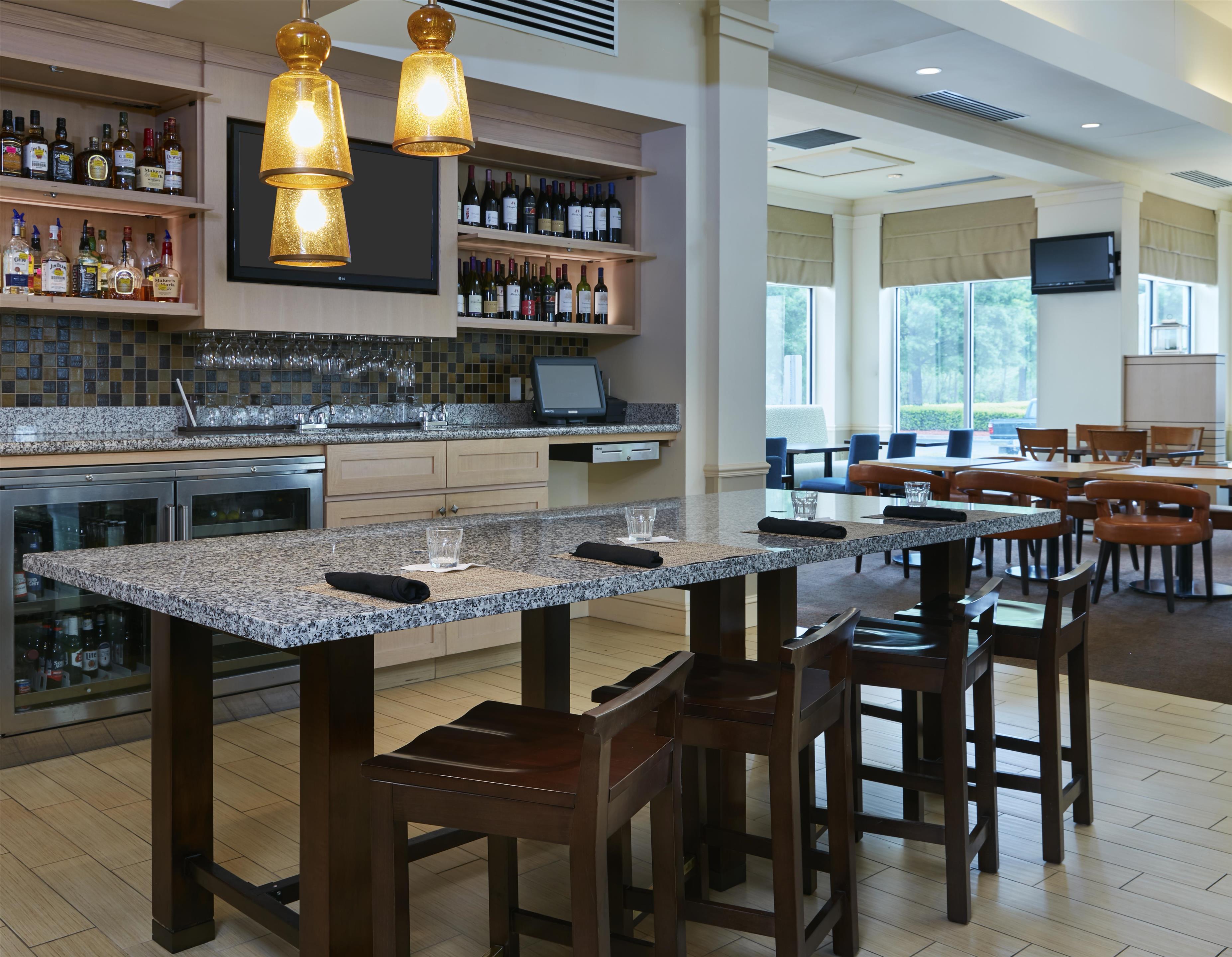 BarLounge | Hilton Garden Inn Charlotte Pineville