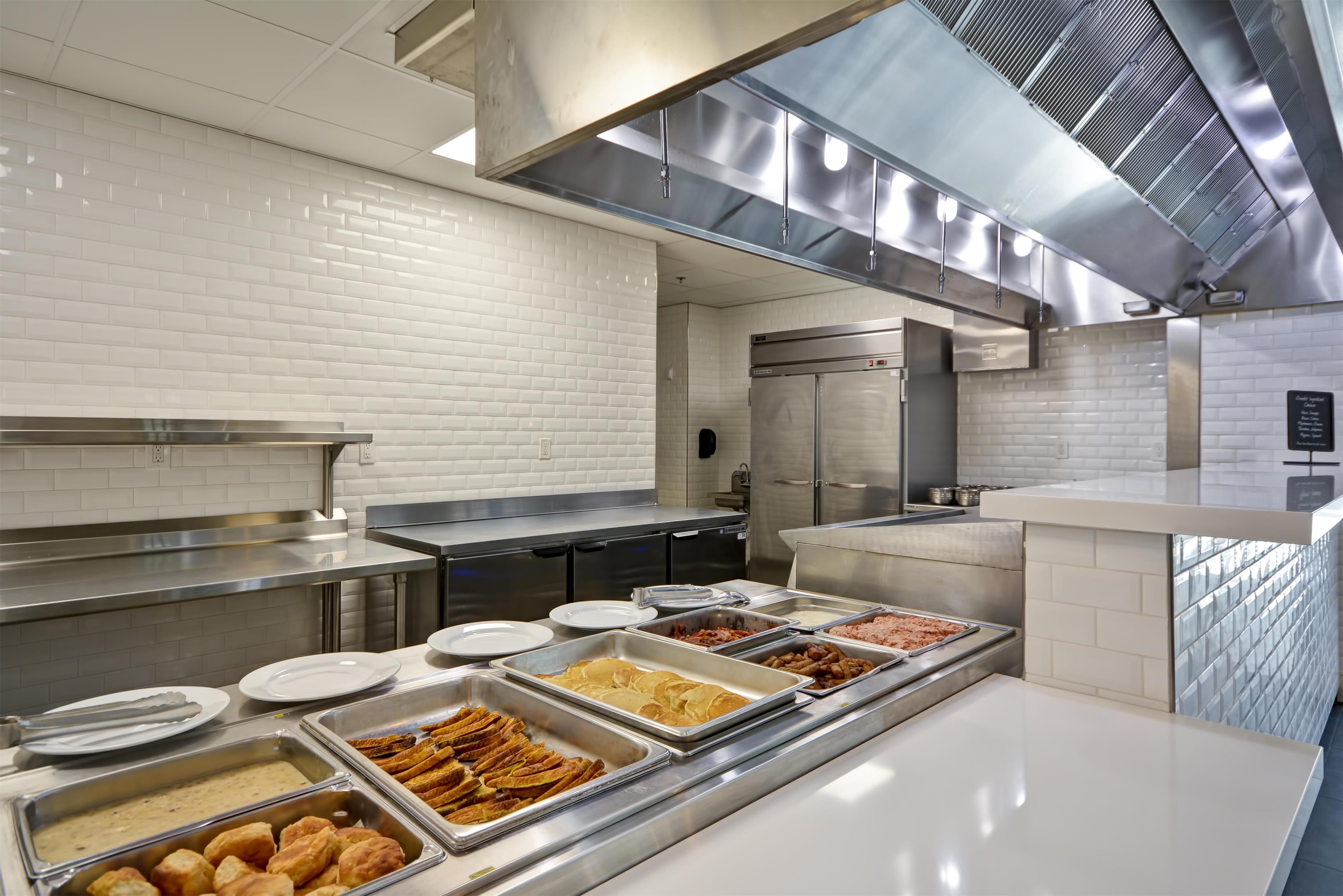 Restaurant | Embassy Suites Hotel Charlotte