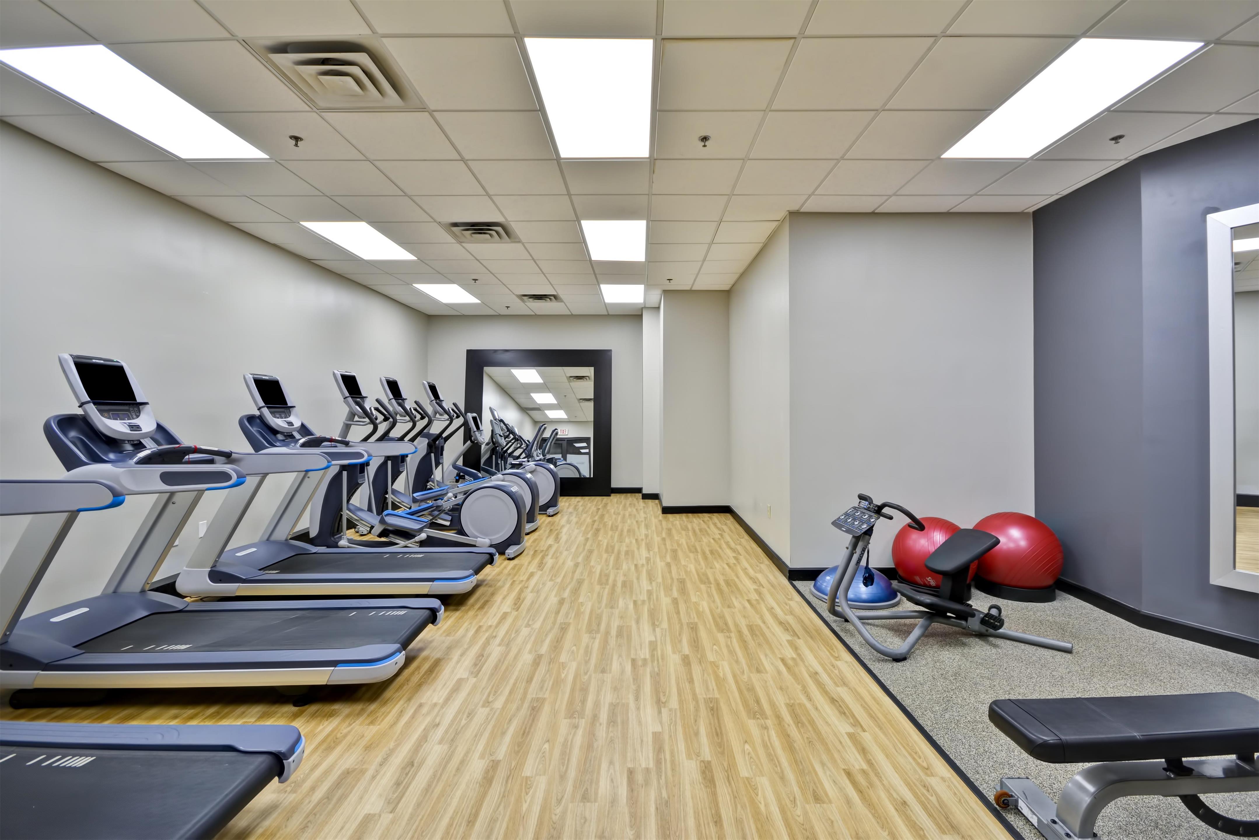 Health club fitness center gym | Embassy Suites Hotel Charlotte