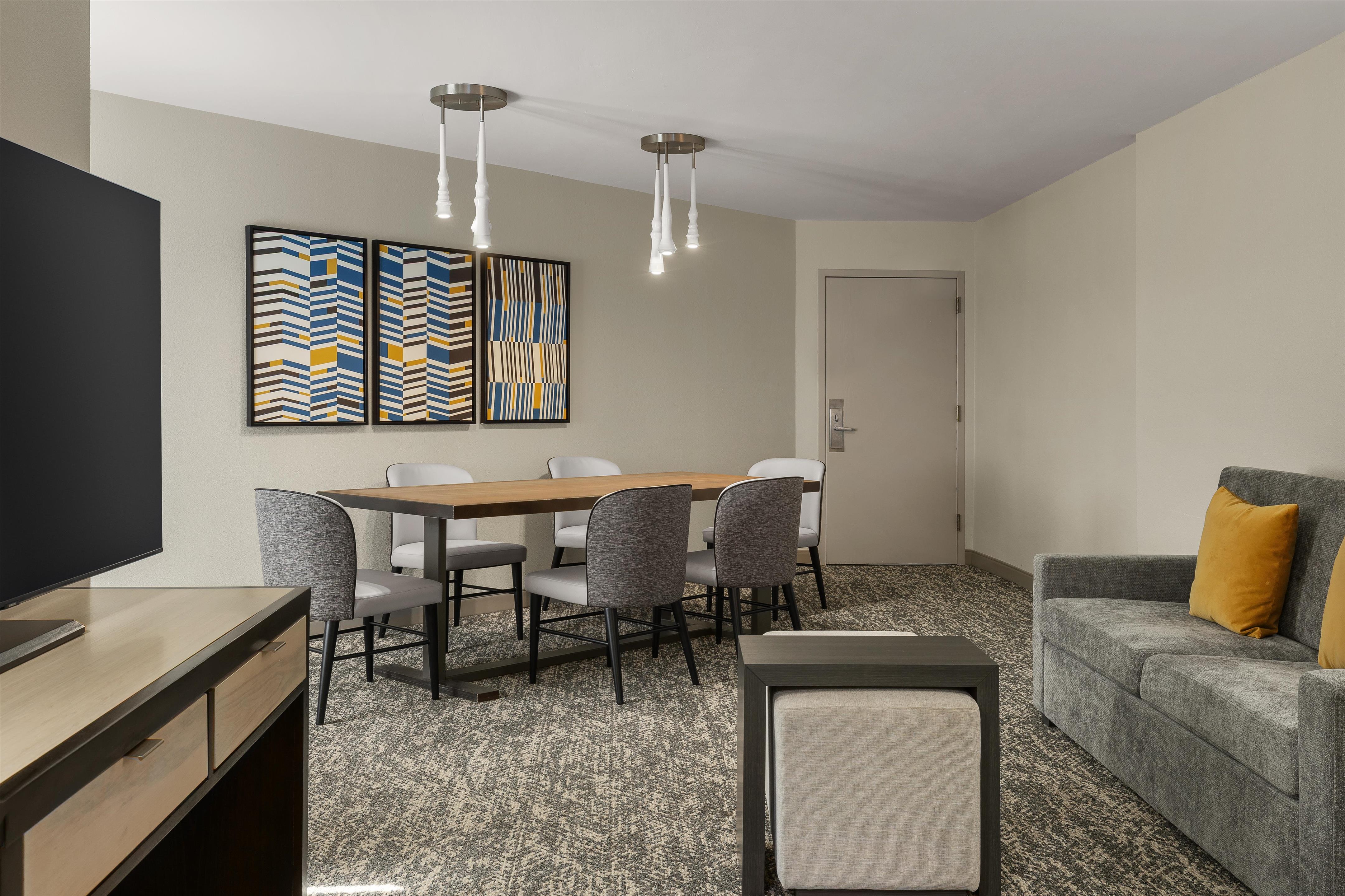 Guest room