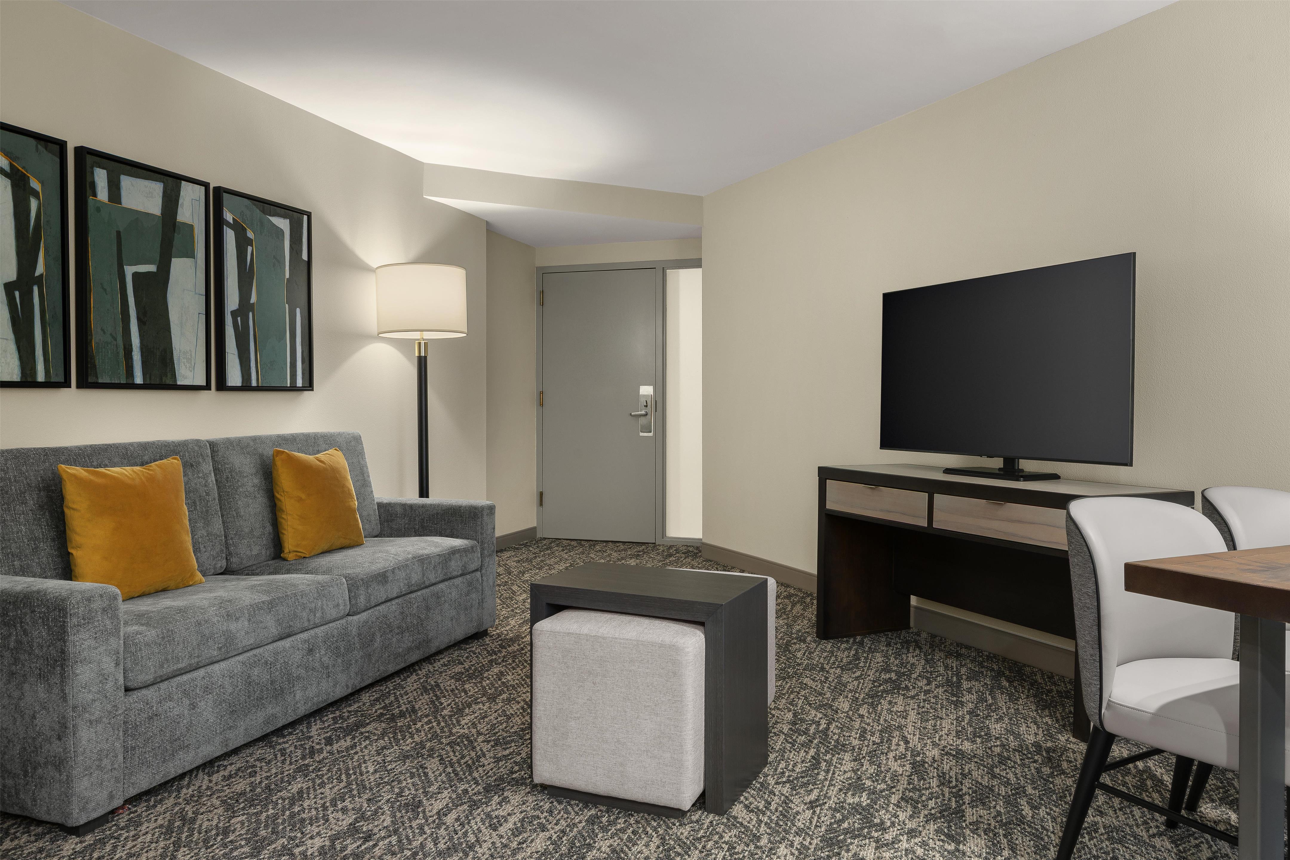 Guest room