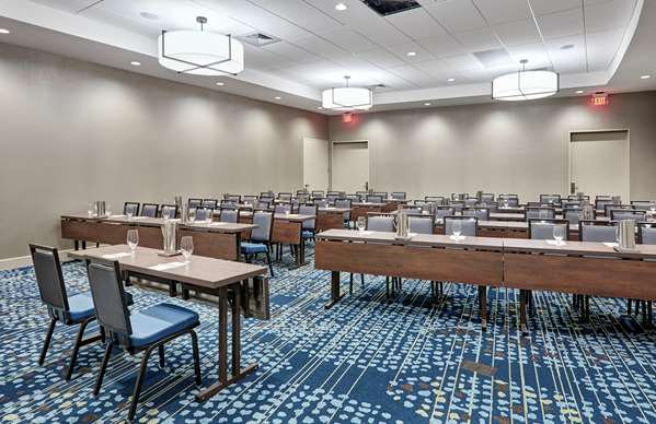 - DoubleTree by Hilton Hotel Gateway Village Charlotte - I-77, Exit 10B
