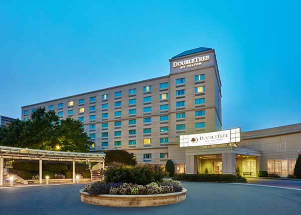 Exterior view - DoubleTree by Hilton Hotel Gateway Village Charlotte - I-77, Exit 10B
