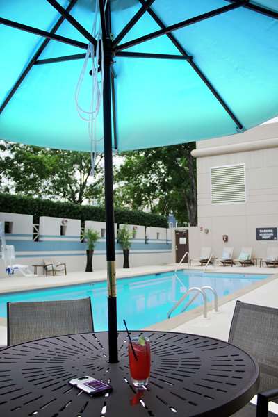 Pool - DoubleTree by Hilton Hotel Gateway Village Charlotte - I-77, Exit 10B