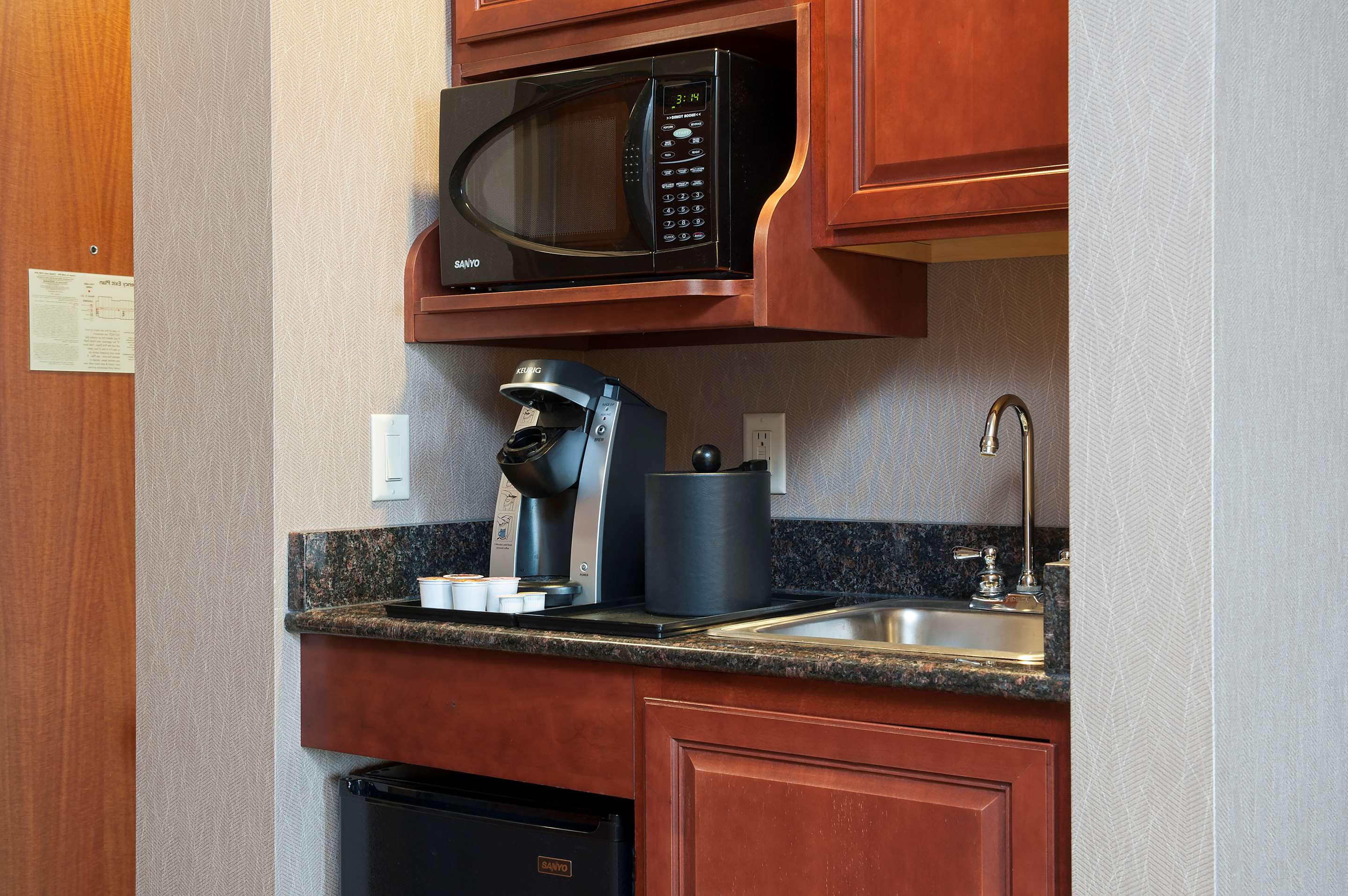 Guest room amenity