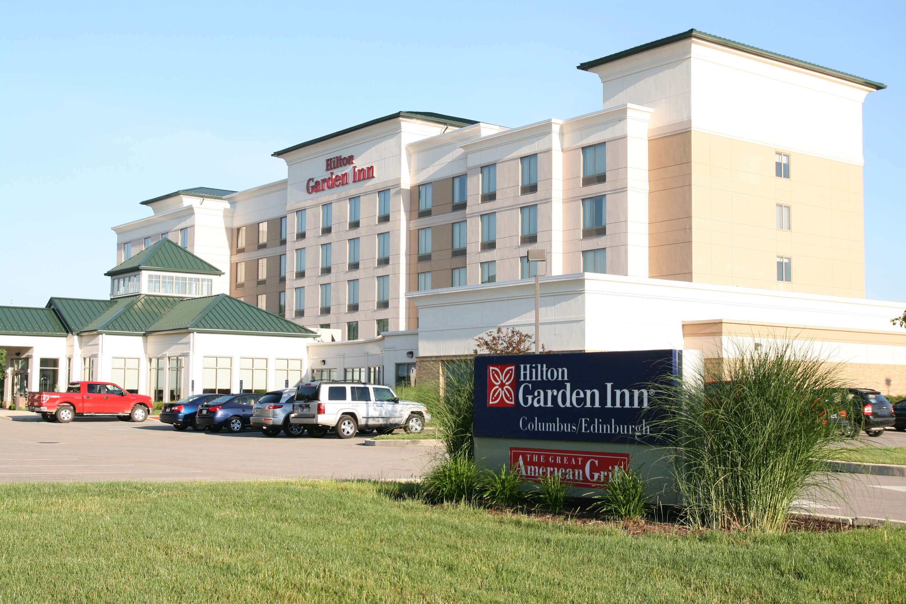 Exterior | Hilton Garden Inn Columbus/Edinburgh