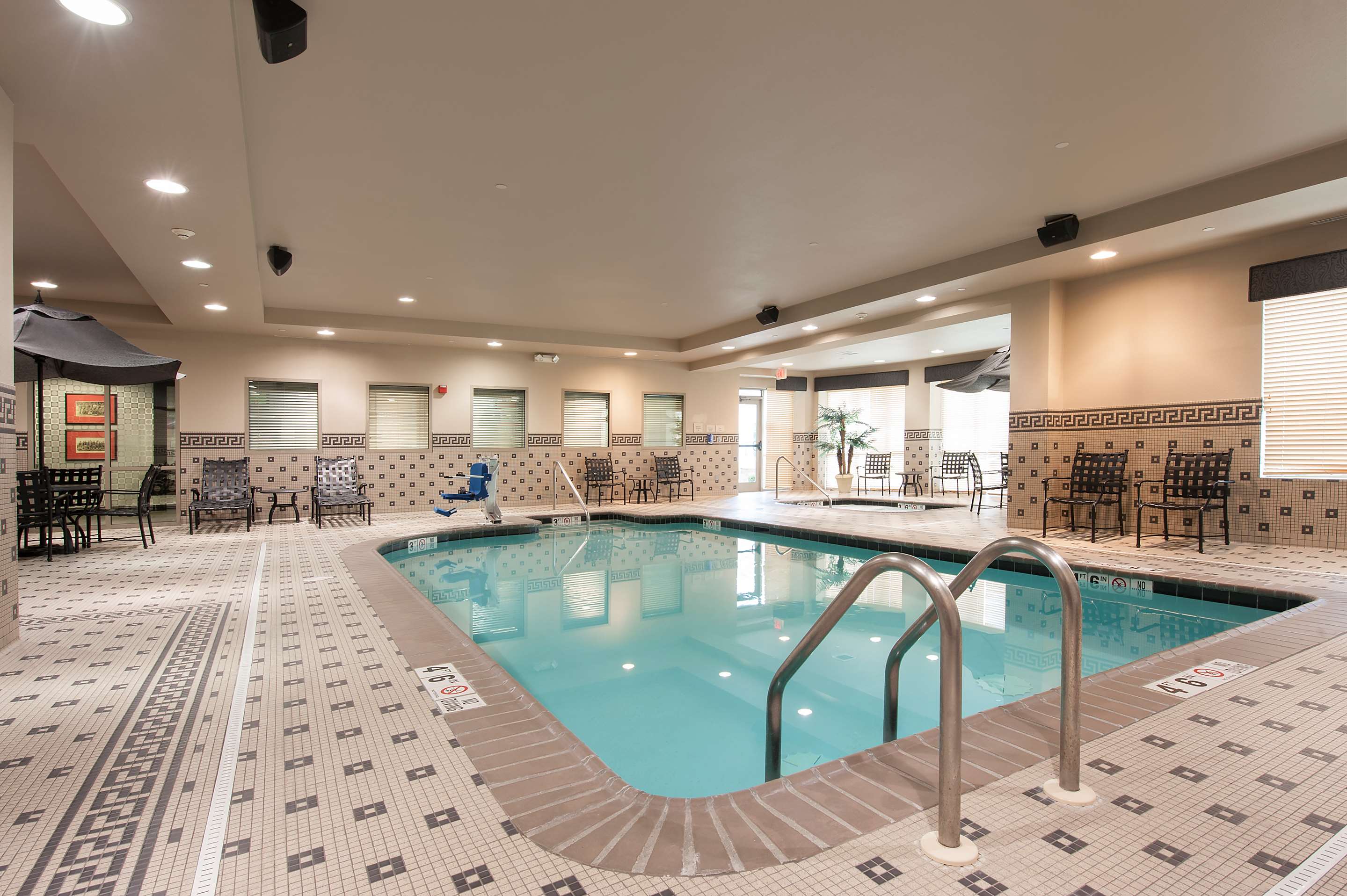 Pool | Hilton Garden Inn Columbus/Edinburgh
