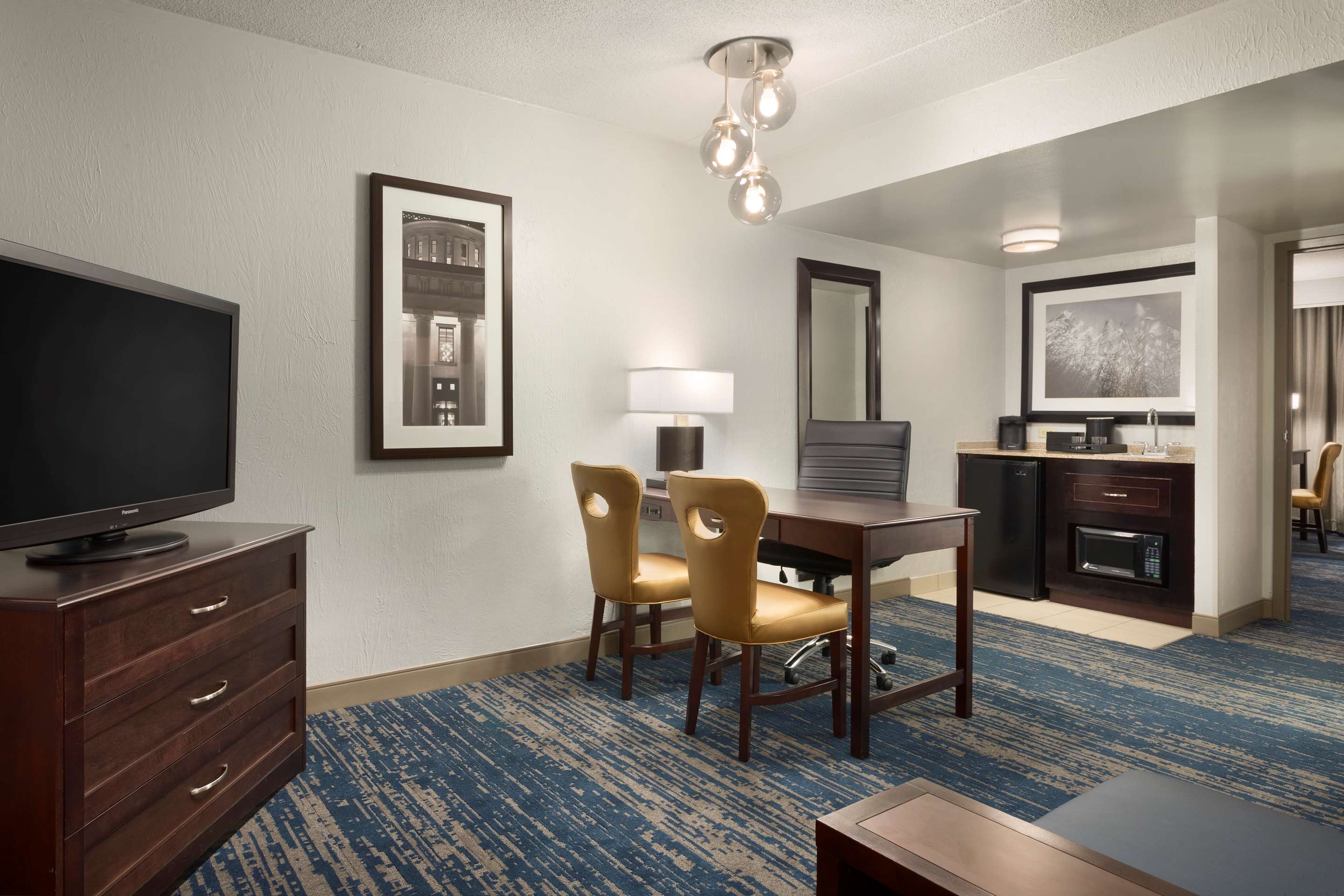 Guest room