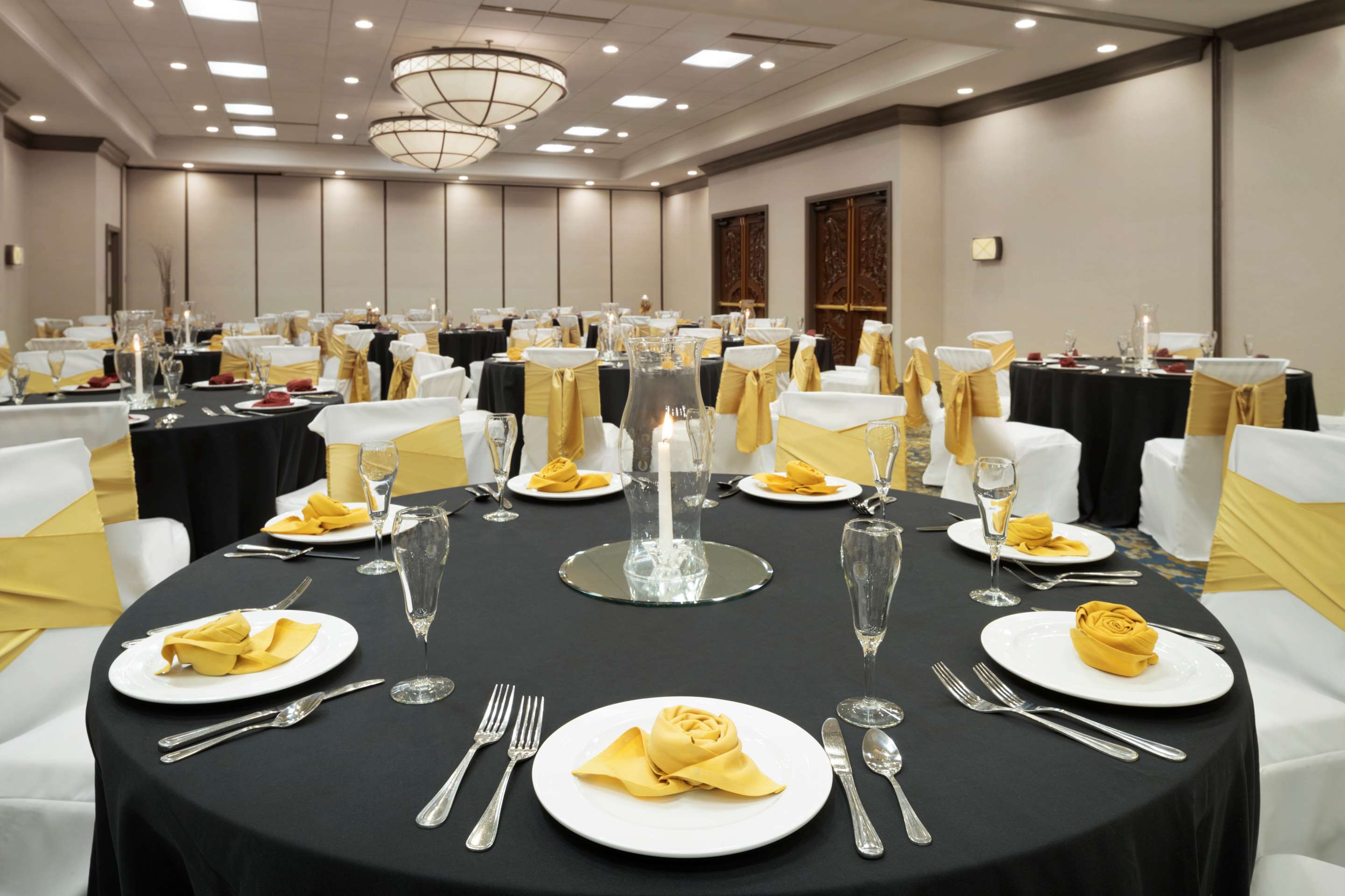 Meeting Room | Embassy Suites by Hilton Columbus
